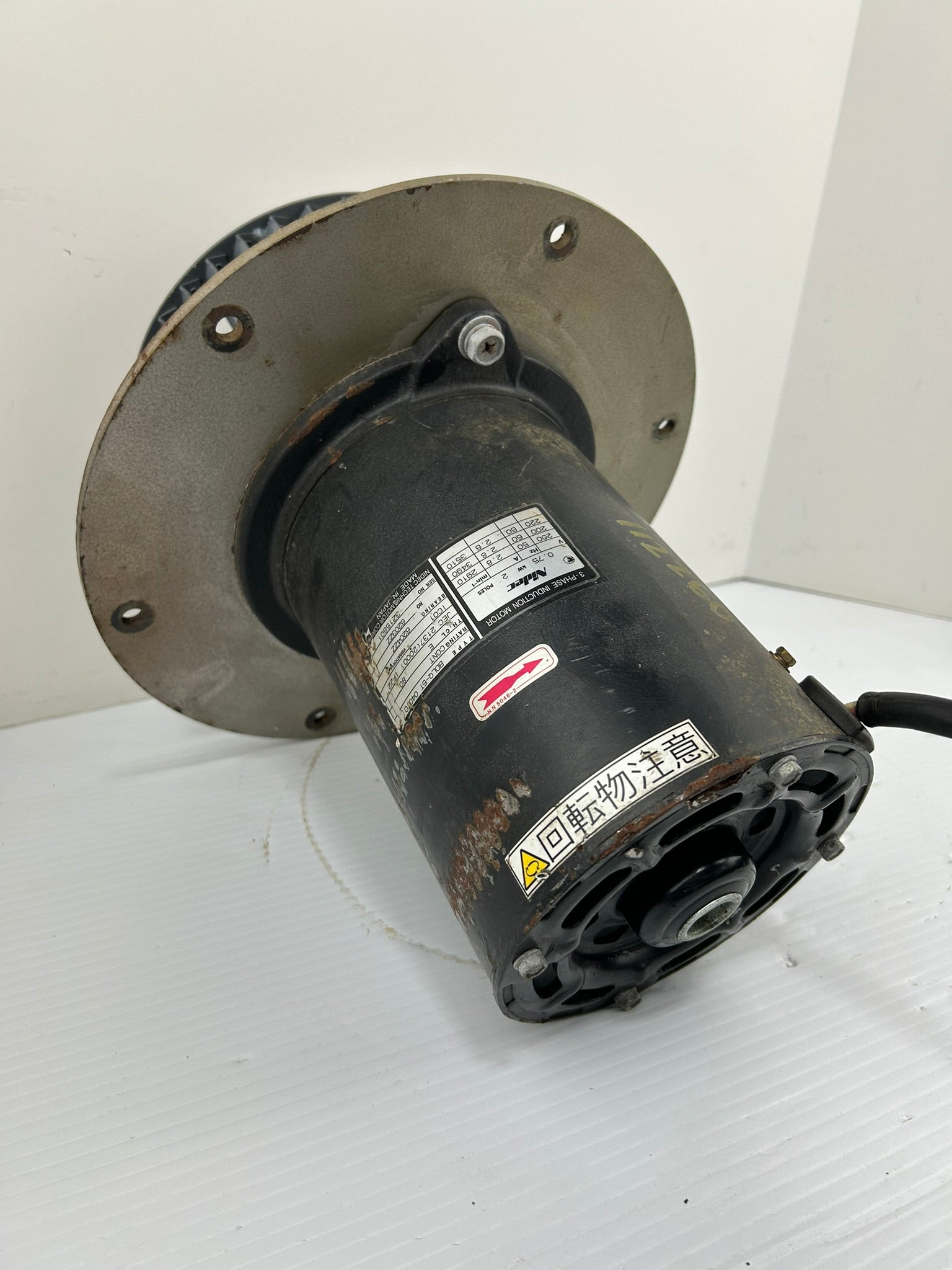 Nidec BDLQ-5T 040T0 3 Phase Induction Fan Motor 0.75kW 2 Poles