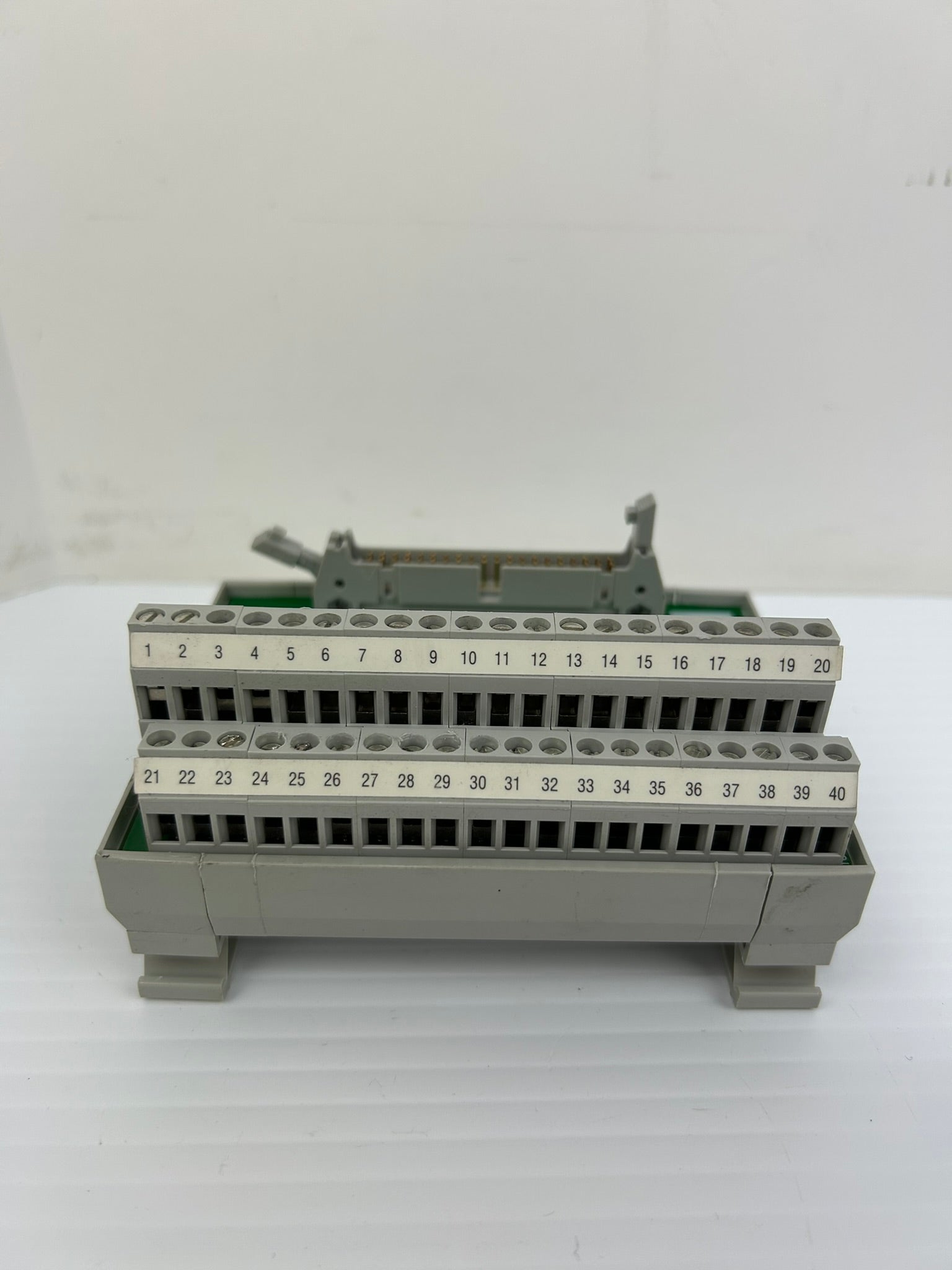 Allen-Bradley 1492-IFM40F Interface Module Series A Rev A - Lot of 2