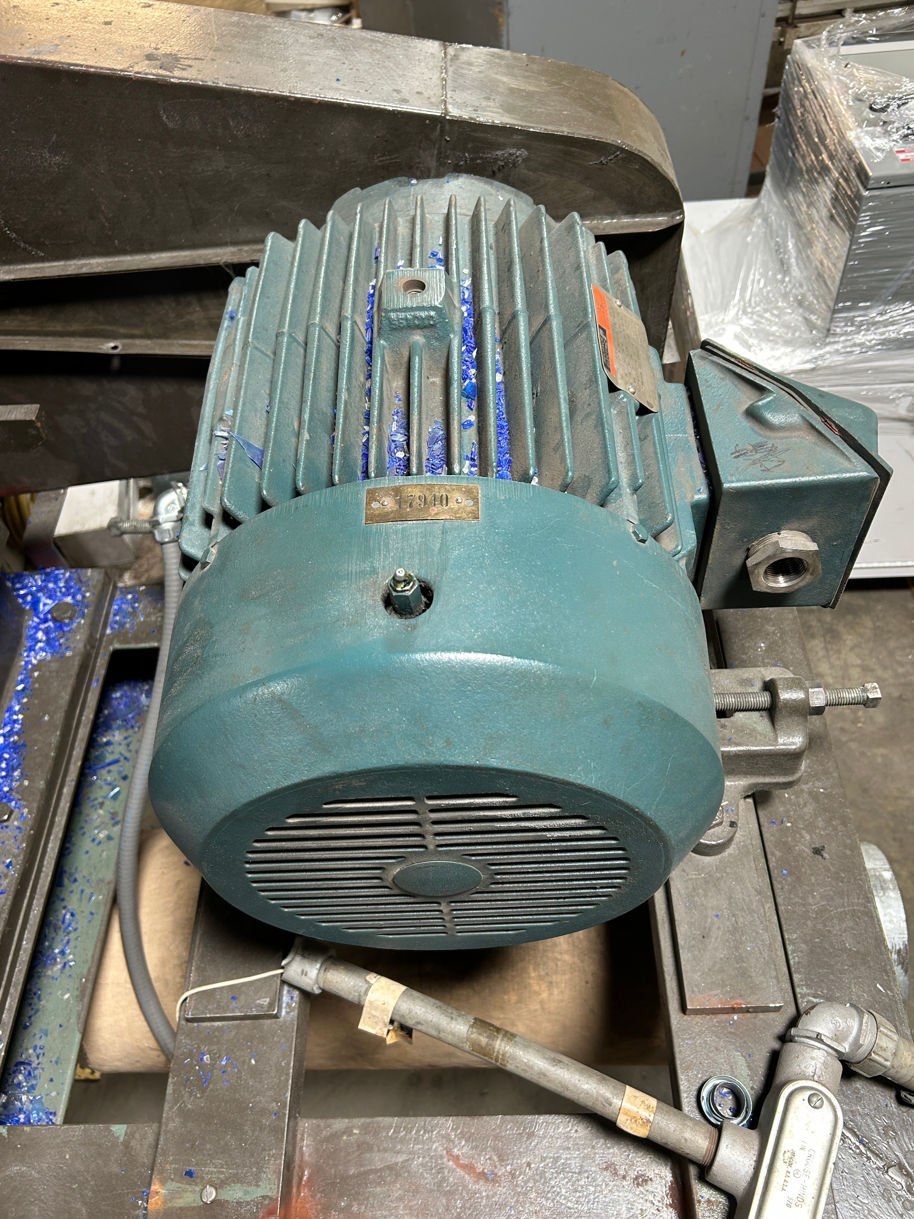 Sprout Waldron BR-14X18 Edge Chopper with 25HP Reliance Motor