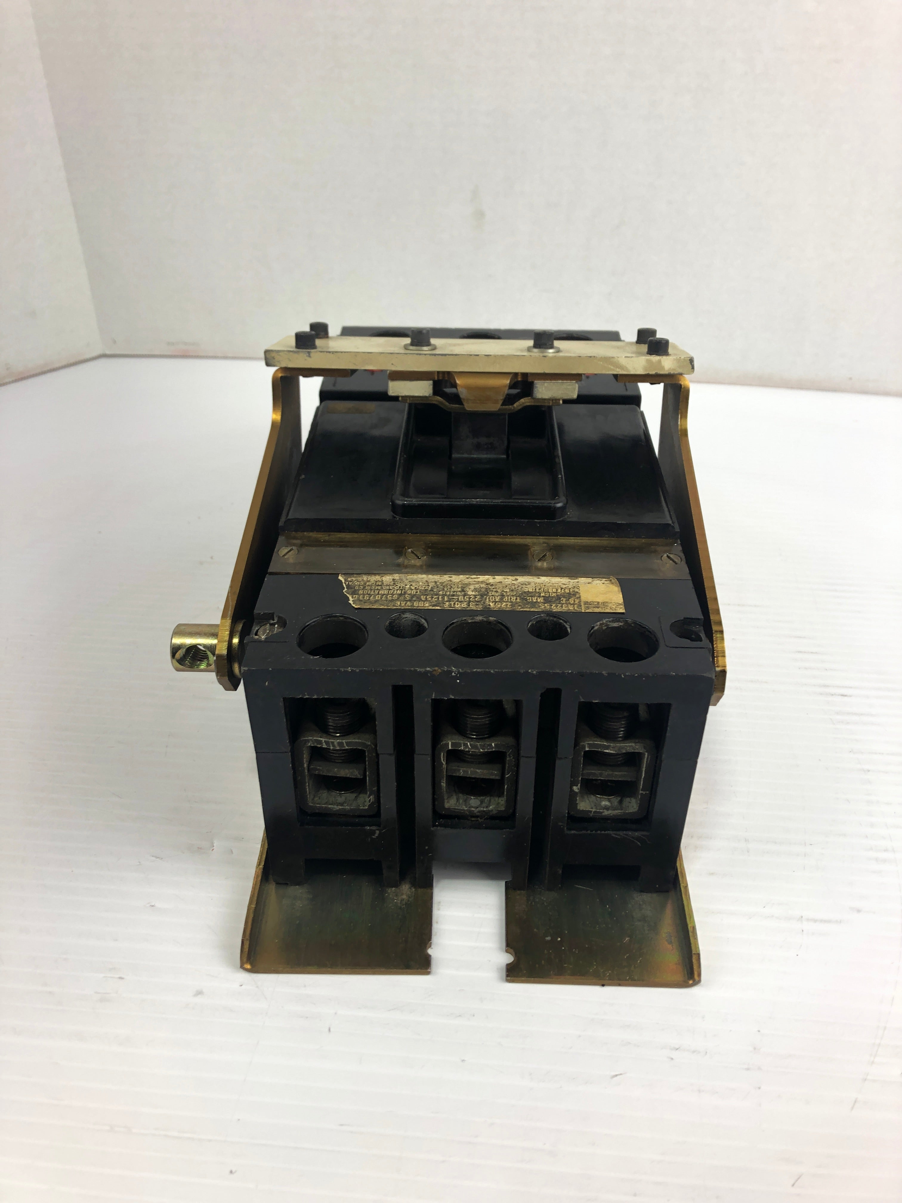 Westinghouse JA3225S Circuit Breaker 657D791G 225A 3 Pole 600VAC