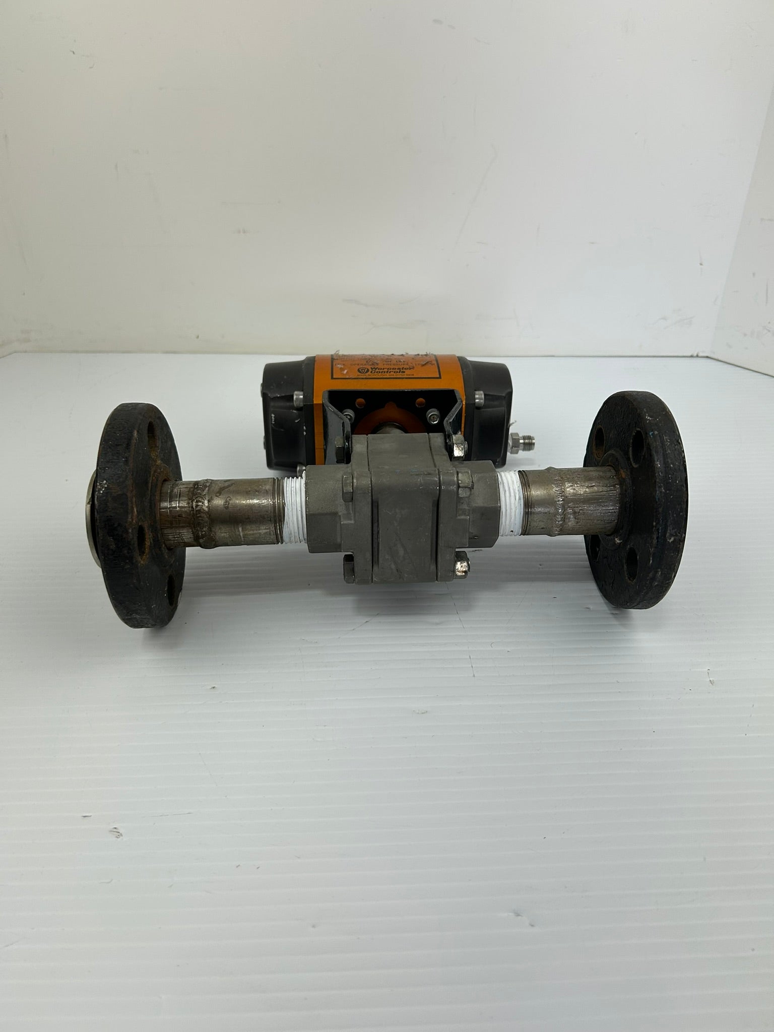 Worcester Controls 1039SNR3 Pneumatic Actuator Series 39 120PSI 170IN-LBS