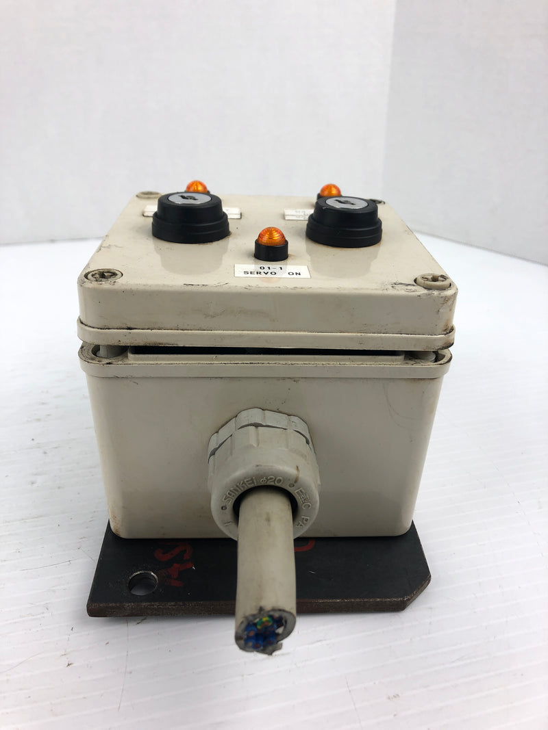 Idec HW-CB10 Control Box with Key Switches - Missing Keys – Metal ...