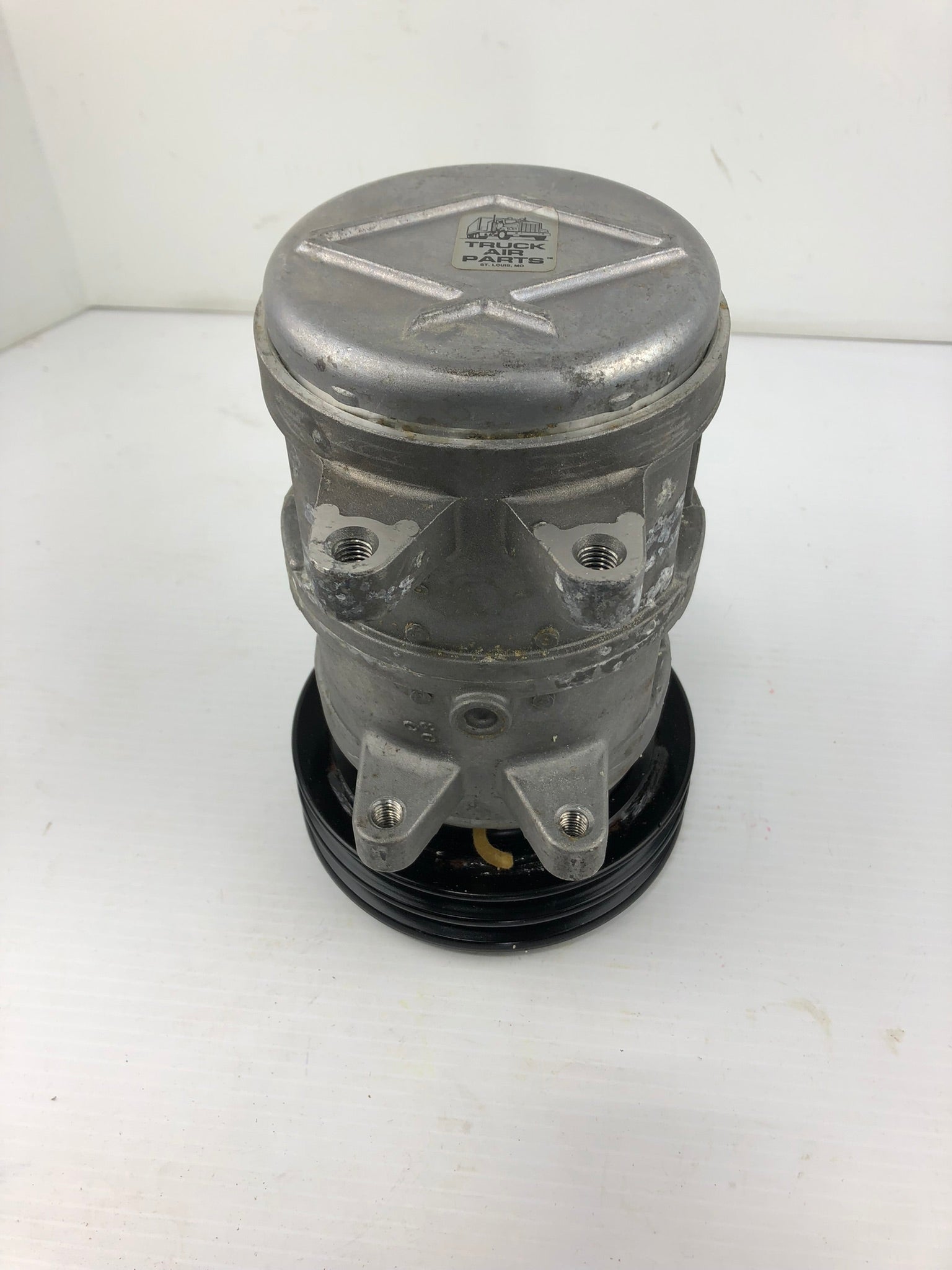 Ford AP 3574 Compressor