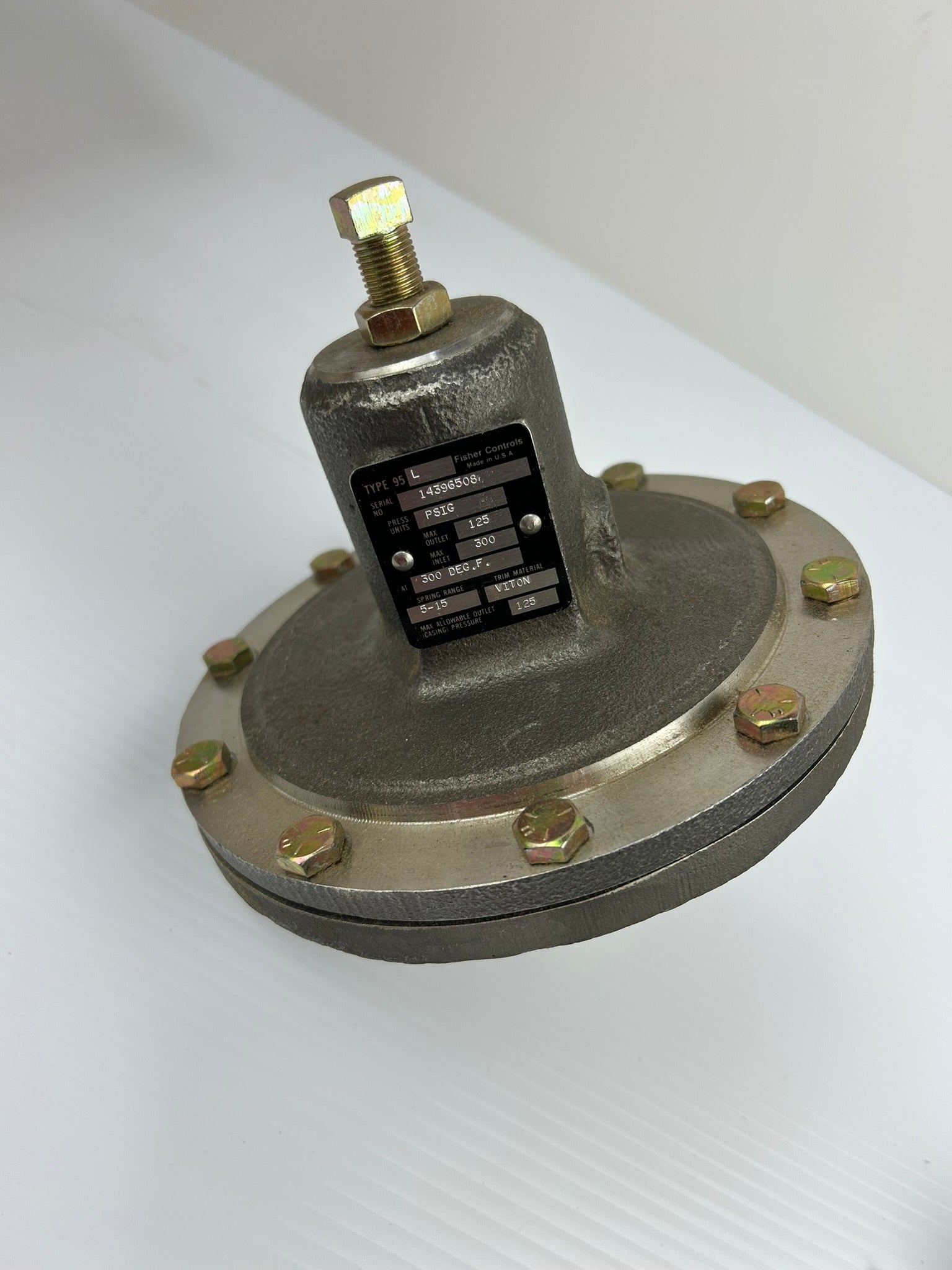 Fisher Controls 95L Regulator FS95L-132/T40 19766-1