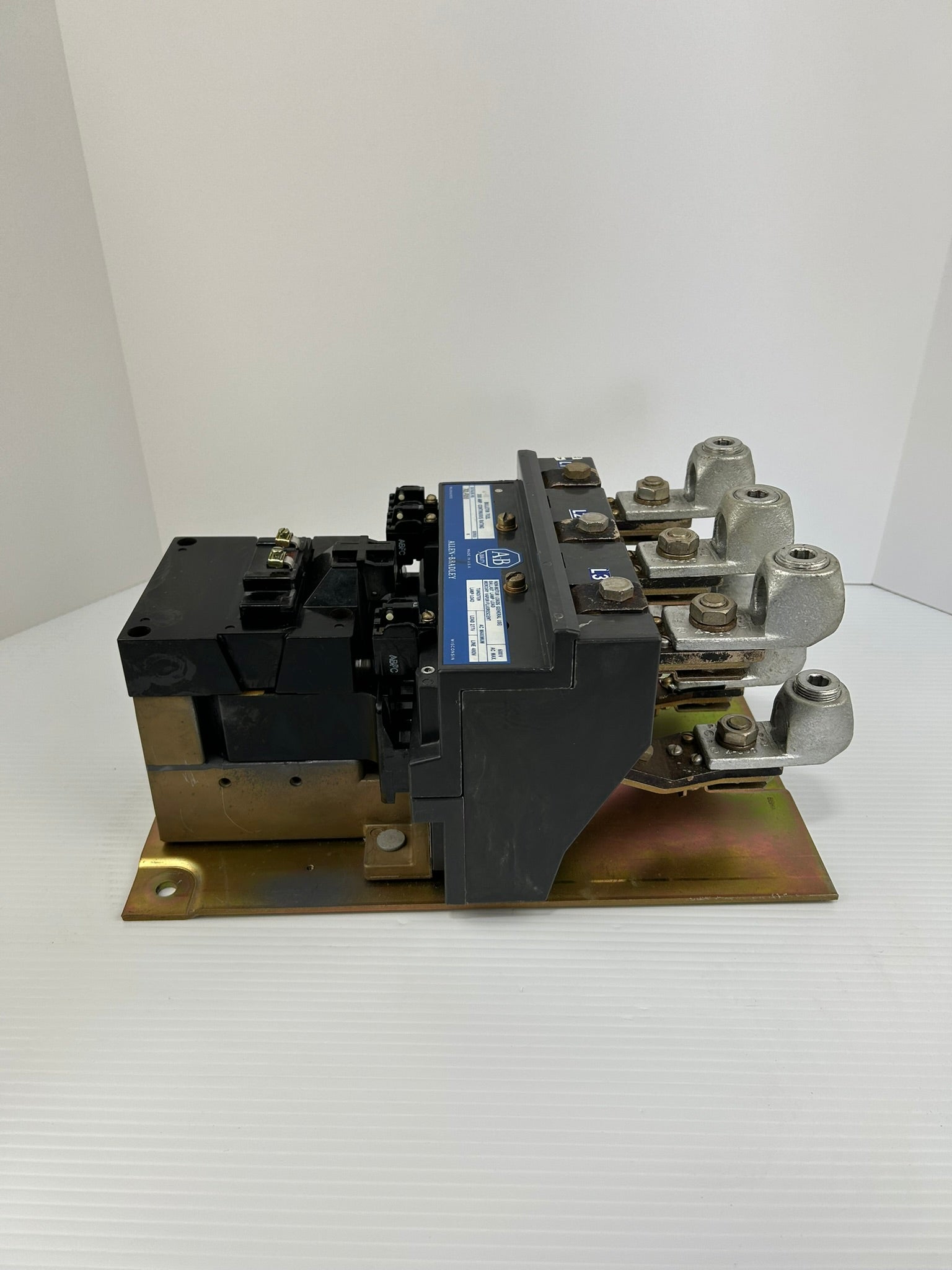 Allen Bradley 702L-F0D93 Contactor 300A 600VAC Series K Bulletin 702L