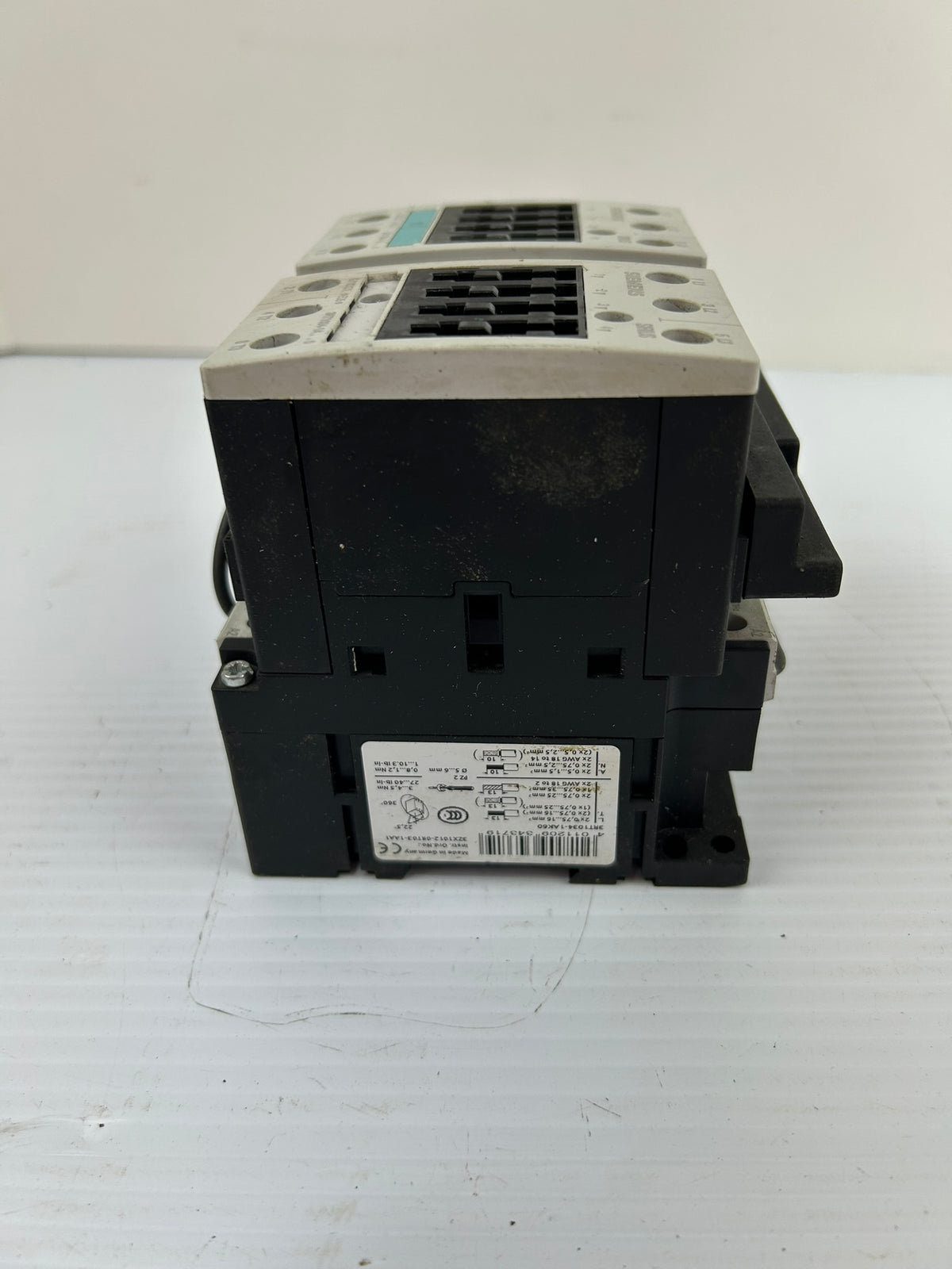 Siemens 3RA1334-8XB30-1AK6 SIRIUS Reversing Contactor 32A 3PH 3RT1034-1A