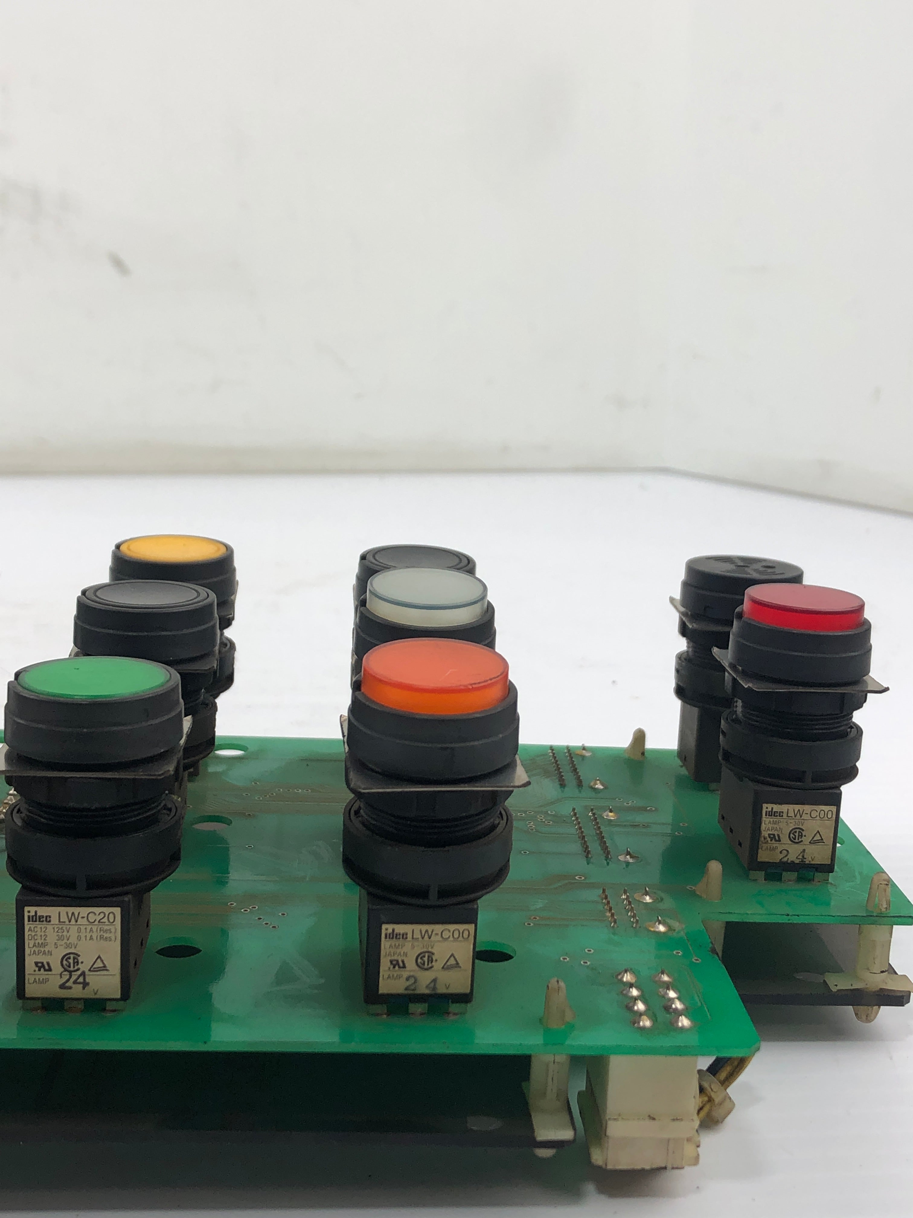 Idec PCB5278B Safety Switch Circuit Board with Push Buttons