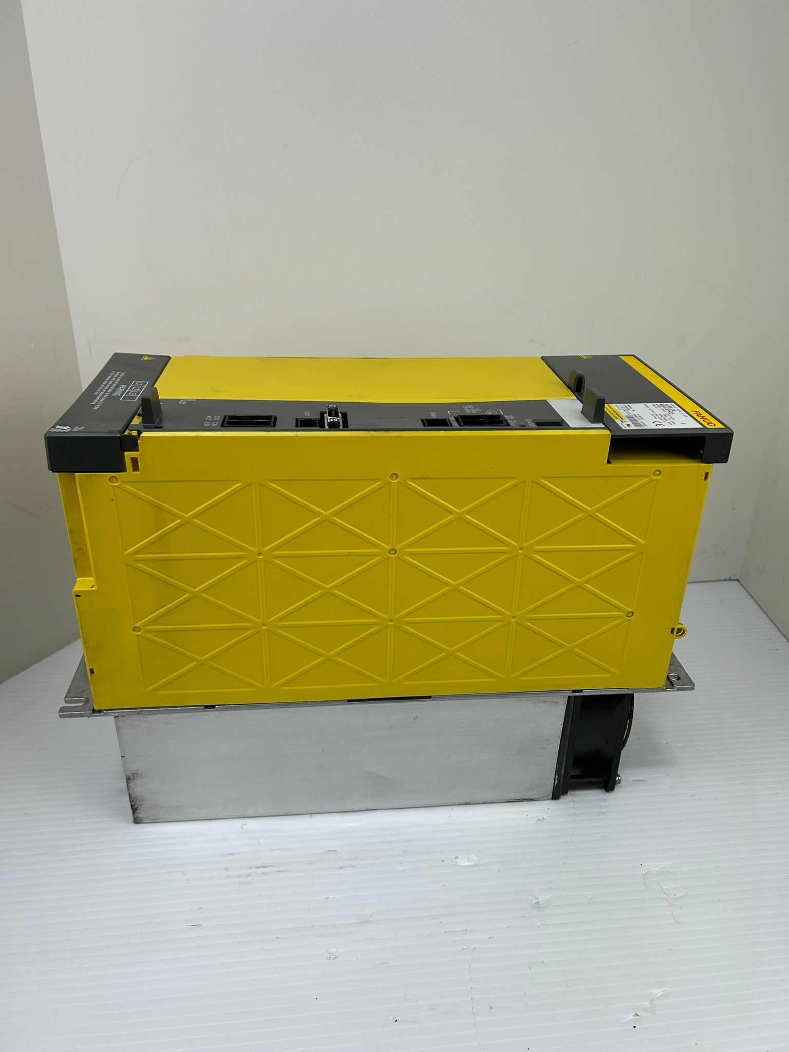 Fanuc A06B-6140-H026 Servo Amplifier Servo Drive Series A aiPS 26 B-65282