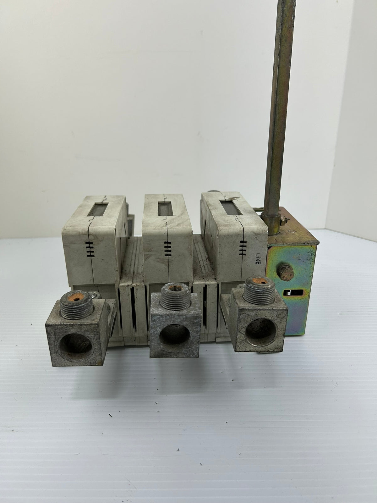 ABB OETL-NF400 600V 400A 3 Phase Industrial Disconnect Switch 3 Pole