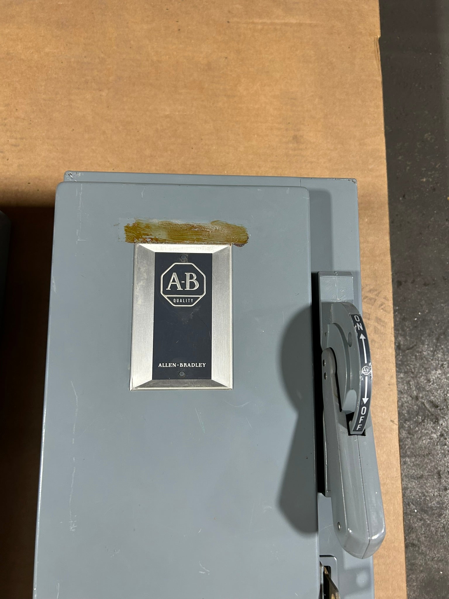 Allen Bradley Size 1 Combination Starter 712-BAB43