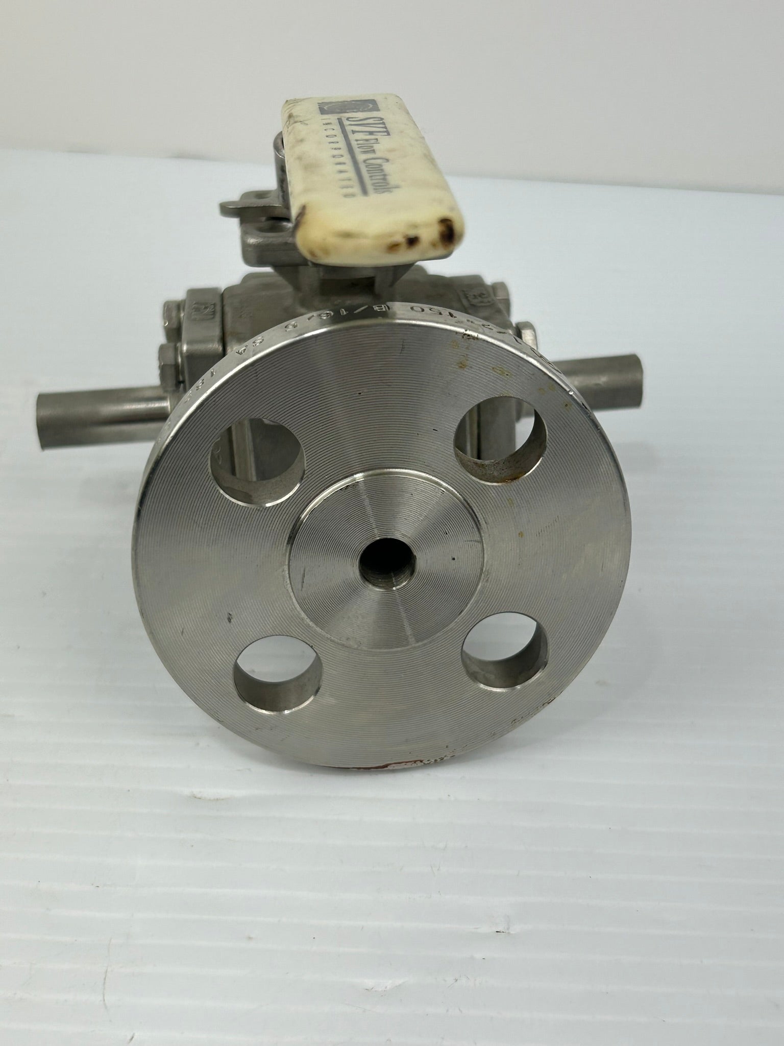 SVF Flow Controls 1000 WOG Valve 1/2"-CF3M 150 with Handle