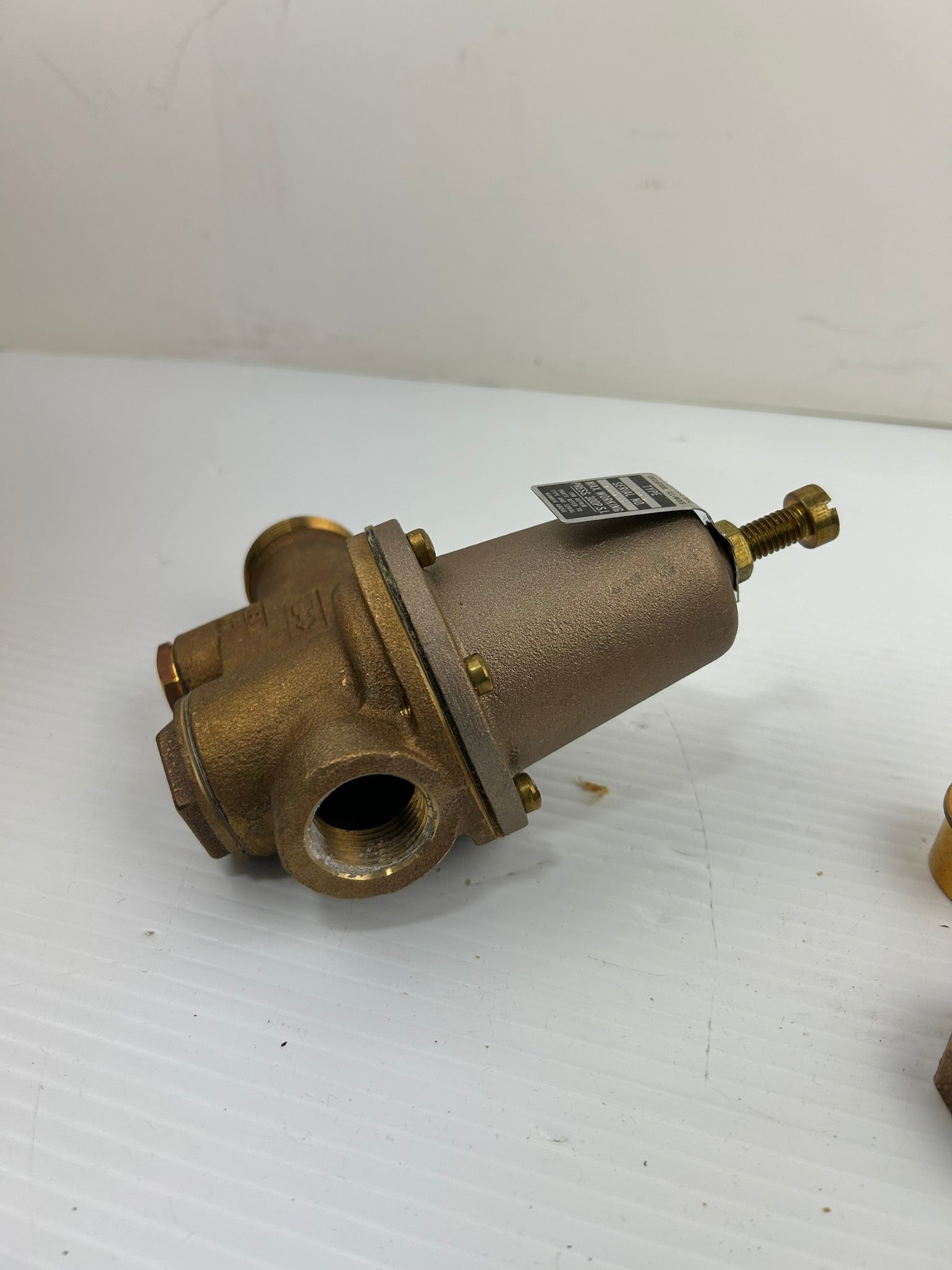 Cash Acme EB-24U Pressure Reducing and Regulating Valve 10-40 PSI 3/4" Pipe Size