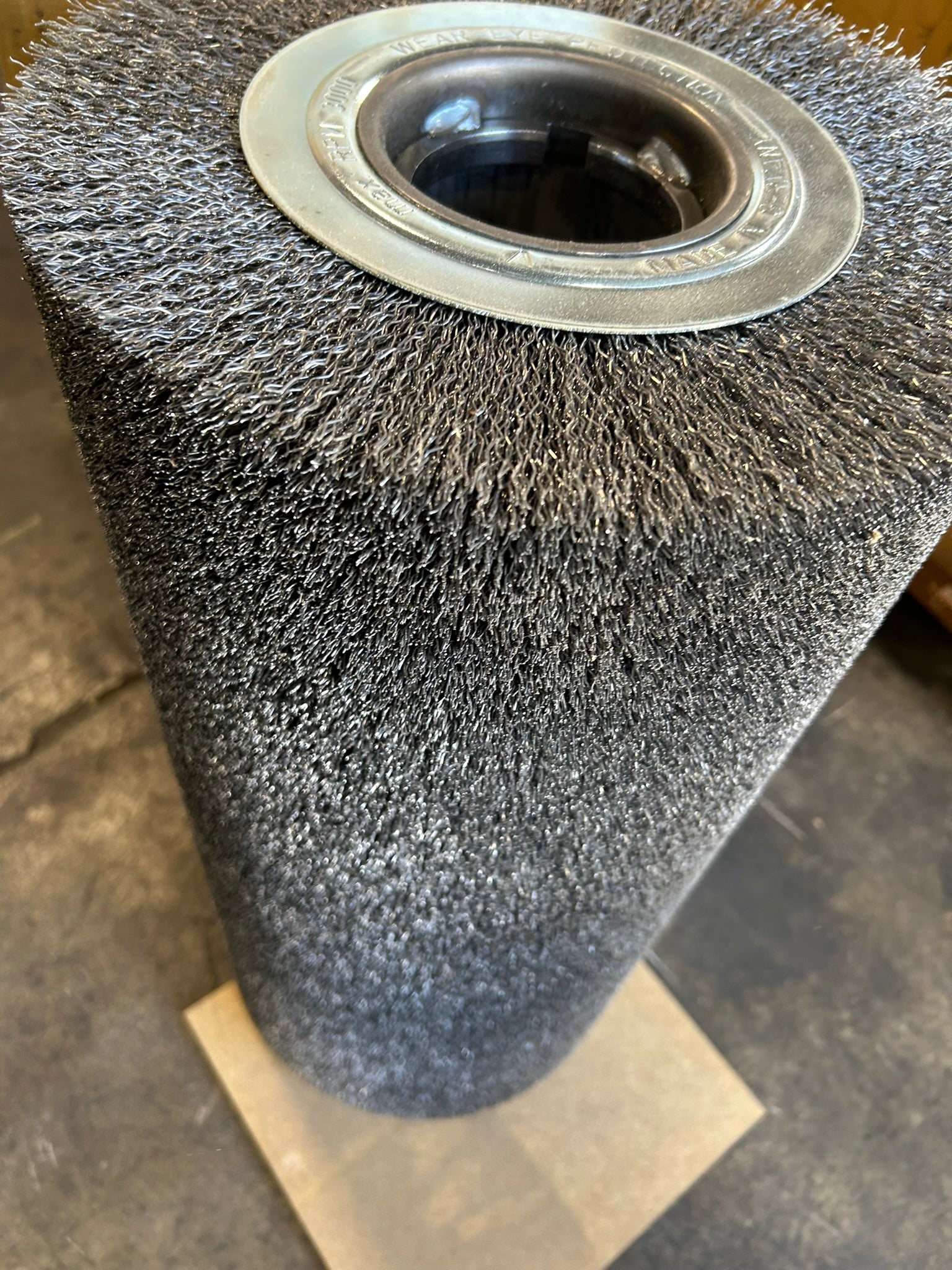 Kent 387.29K.60 12" Deburring Roller Wide Face Wire Brush 12"x3.25" .020" CAB729