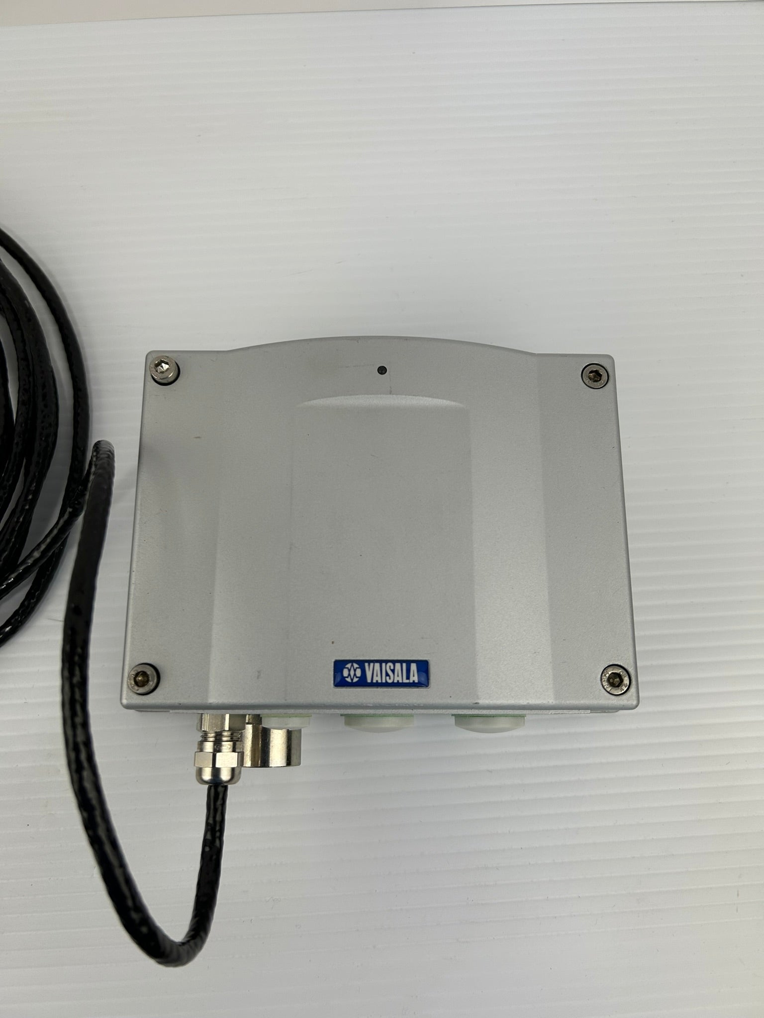 Vaisala HMT333 Humidity and Temperature Transmitter 3F0B001BXAA200B01AABAA1