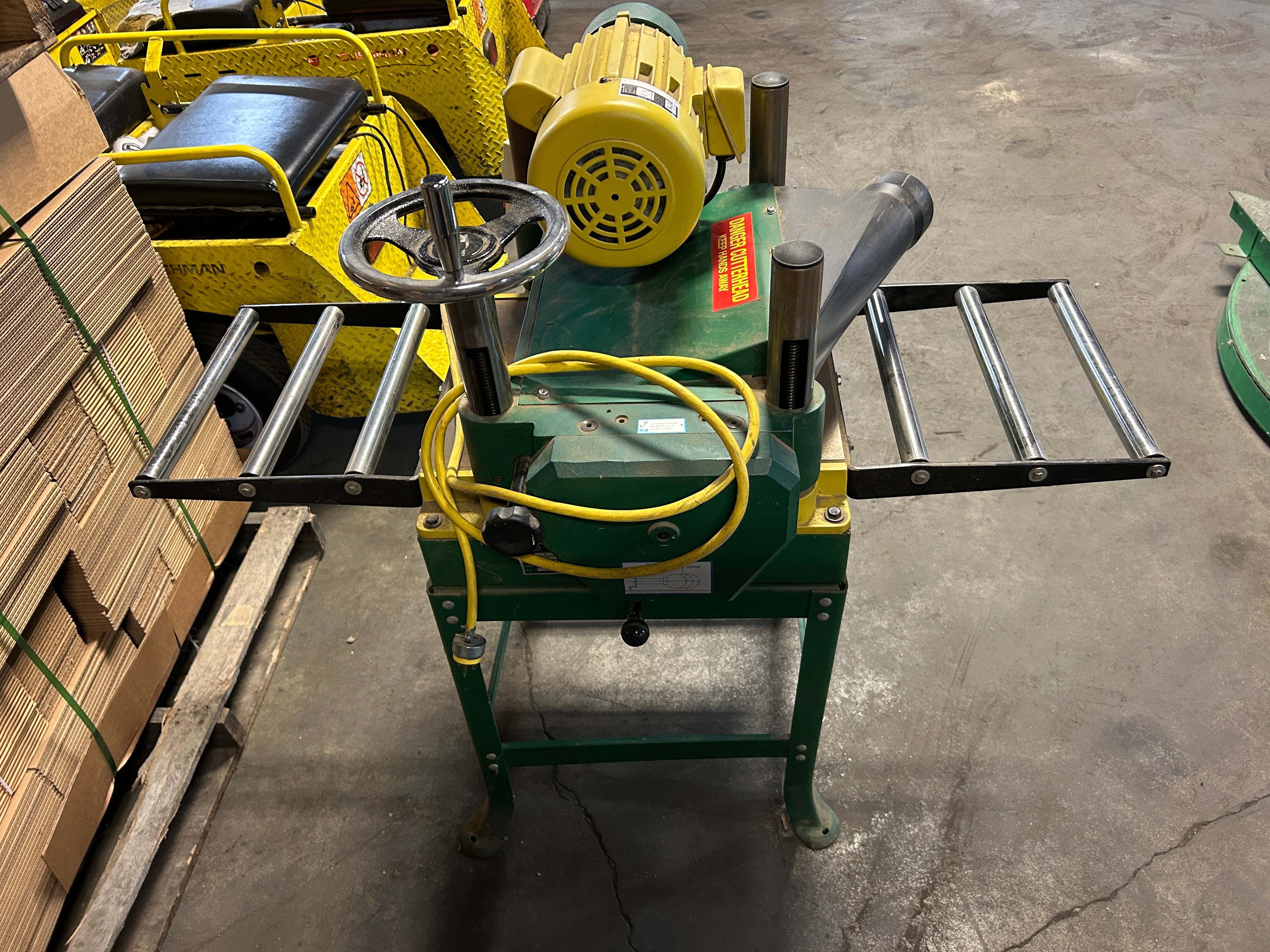 Woodtek 15" Wood Planer 124070 3HP 230V 1PH 2P 18A 3450 RPM 60Hz Woodworking