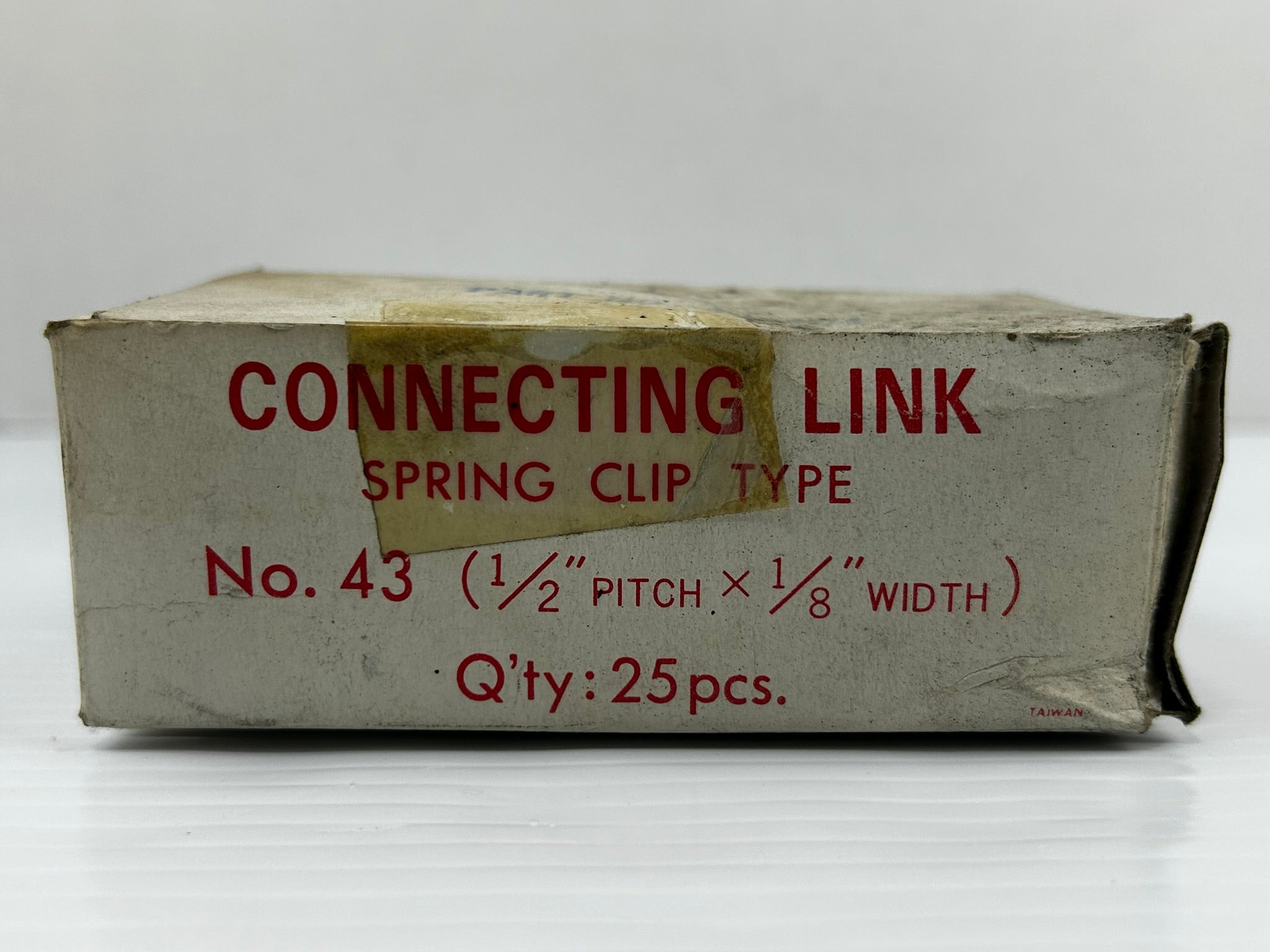Connecting Link Spring Clip Type Number 43 1/2" Pitch x 1/8" Wide - Boxof 25