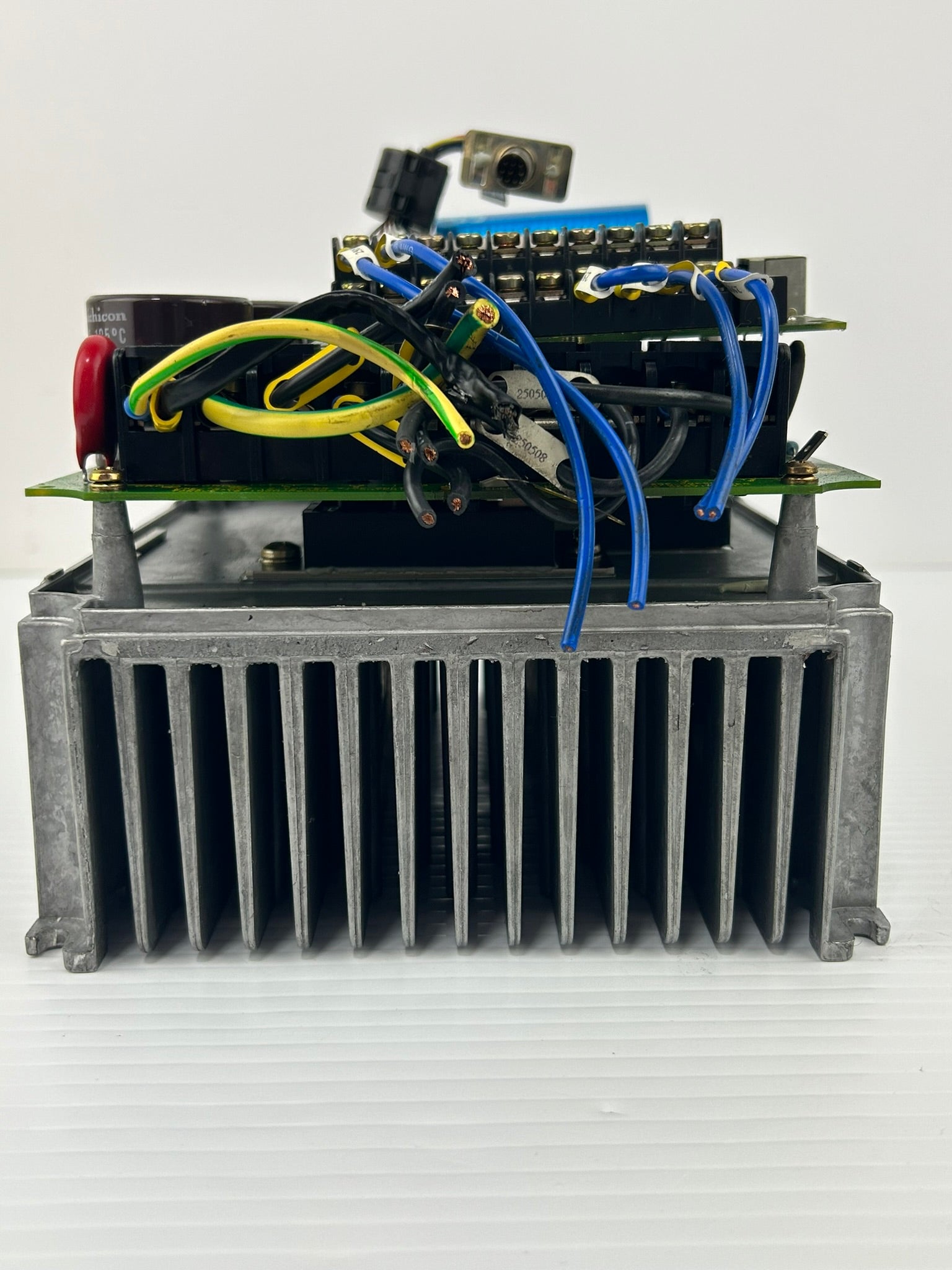 Allen Bradley 1305-BA04A-DE Variable Frequency Drive Series B - No Casing