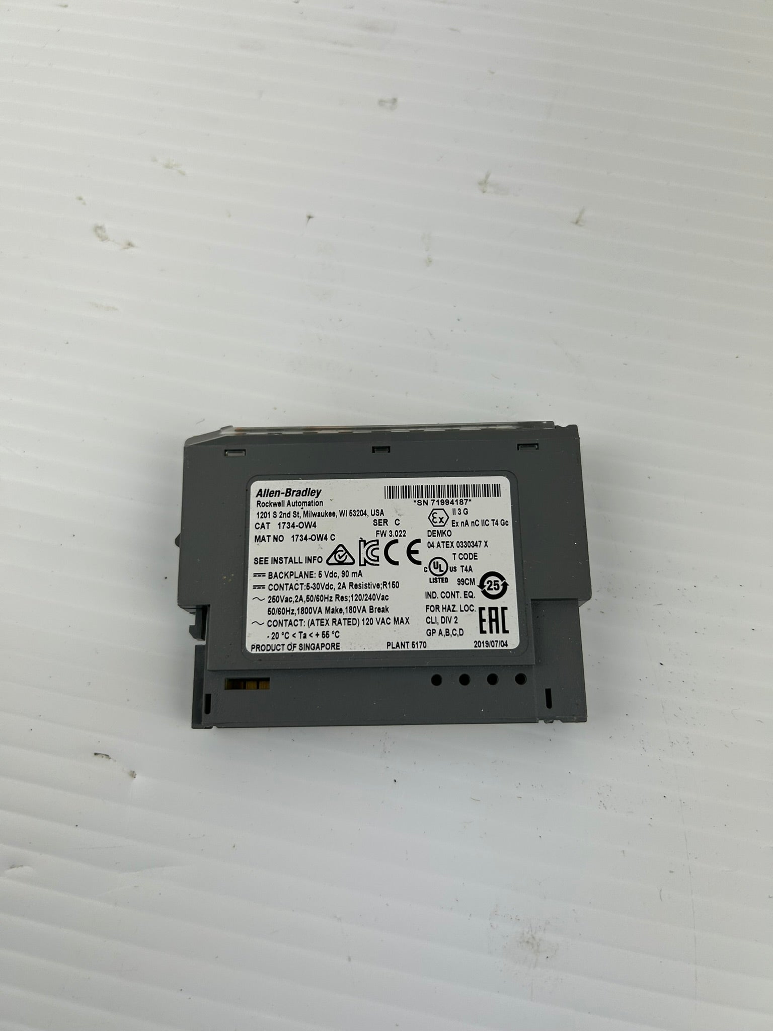 Allen-Bradley 1734-OW4 Relay Output Module Ser C POINT I/O 4-Point