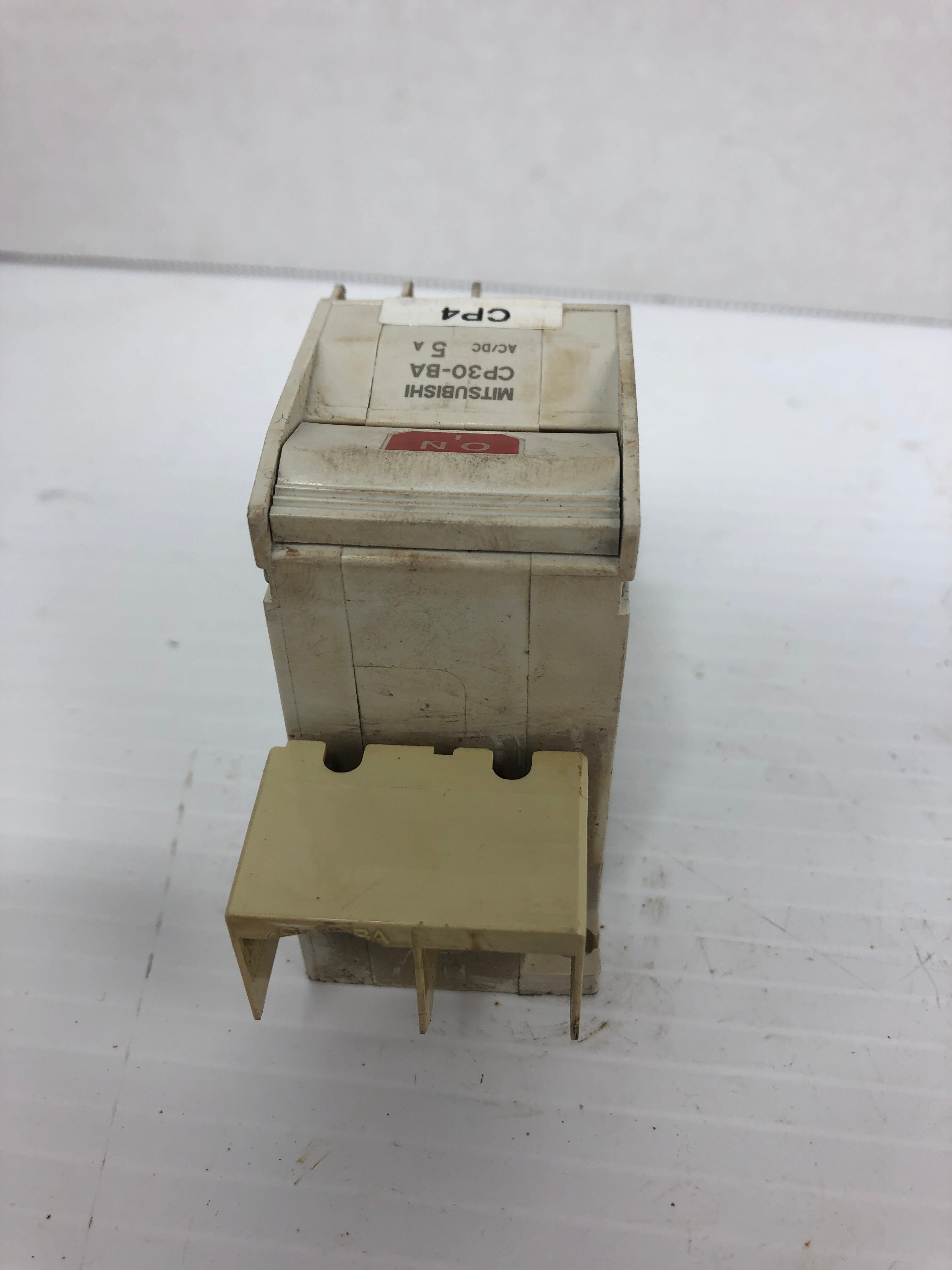 Mitsubishi CP30-BA Circuit Breaker Protector 250V 5A 2P 50/60Hz