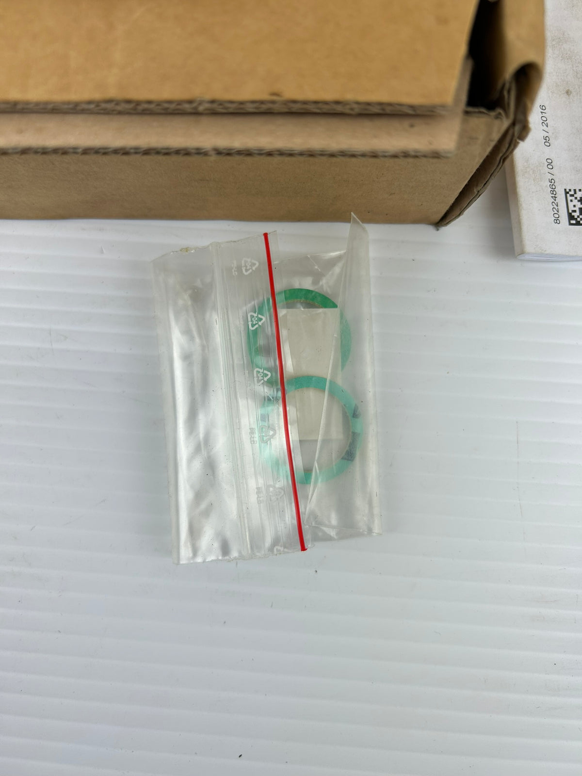 ifm SM8001 Electromagnetic Flow Meter Sensor 0-26.4 GPM 200mA 0-10VAC - NEW