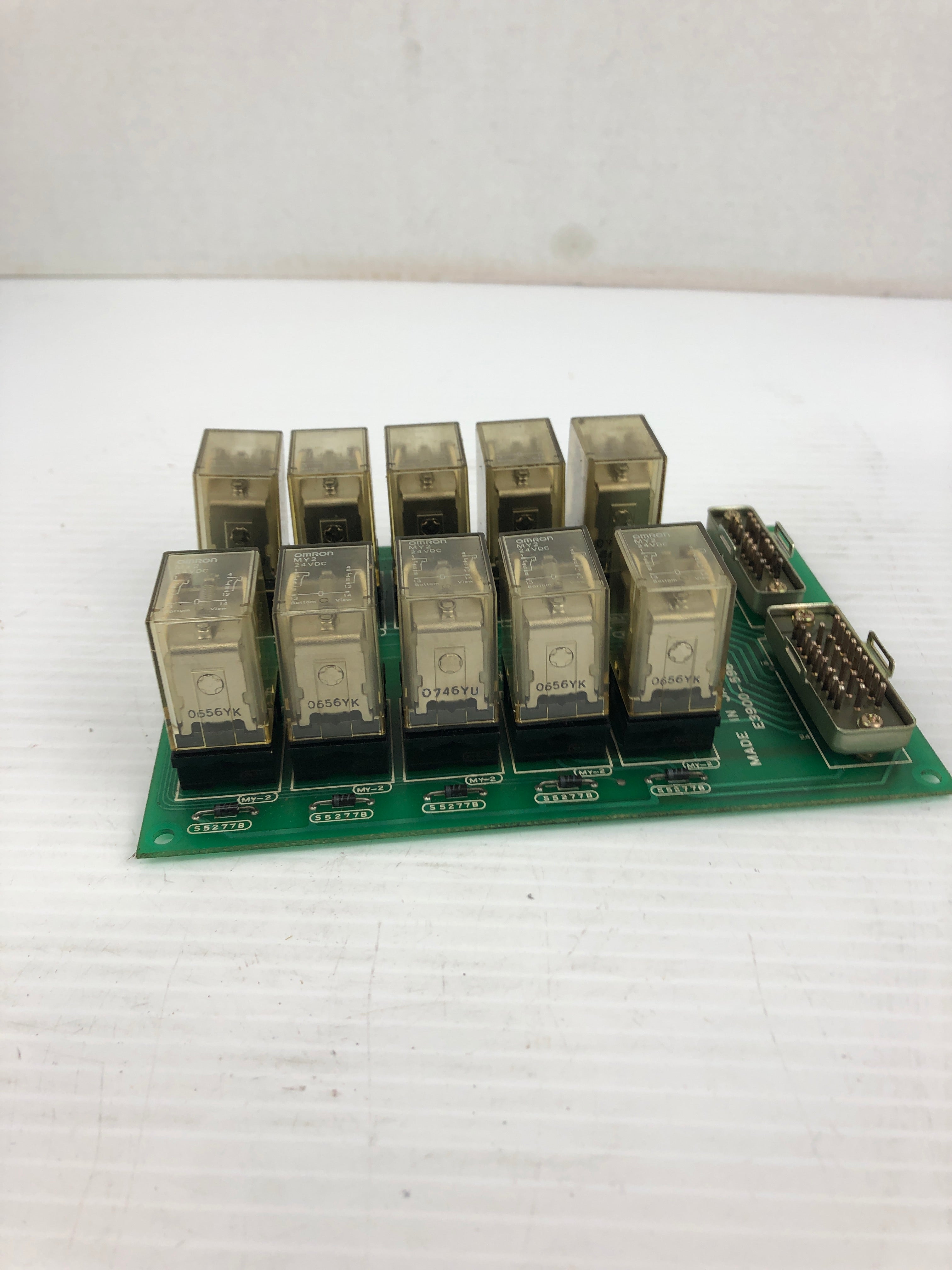 Okuma CR Cardi E3900-596-001-B Relay Board with 10 Relays