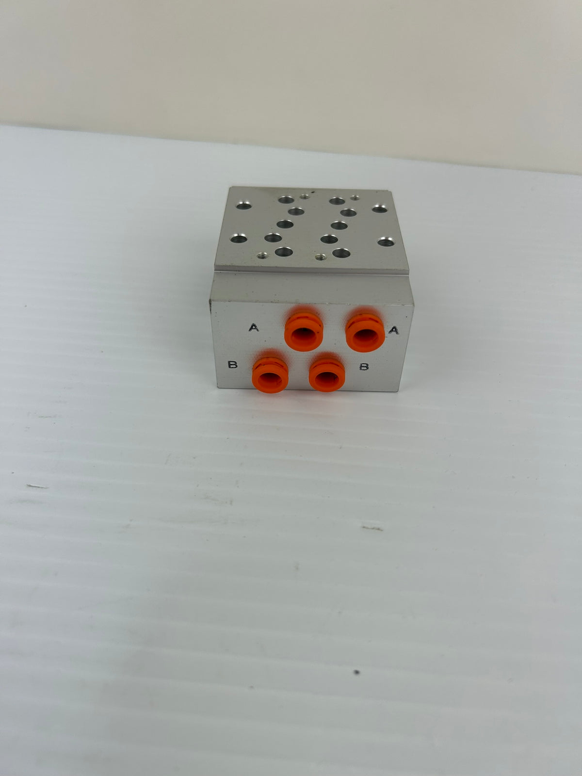 SMC CYALSS5Y502 SY5000 Manifold Assembly Sub Base Pneumatic Valve 5 Port