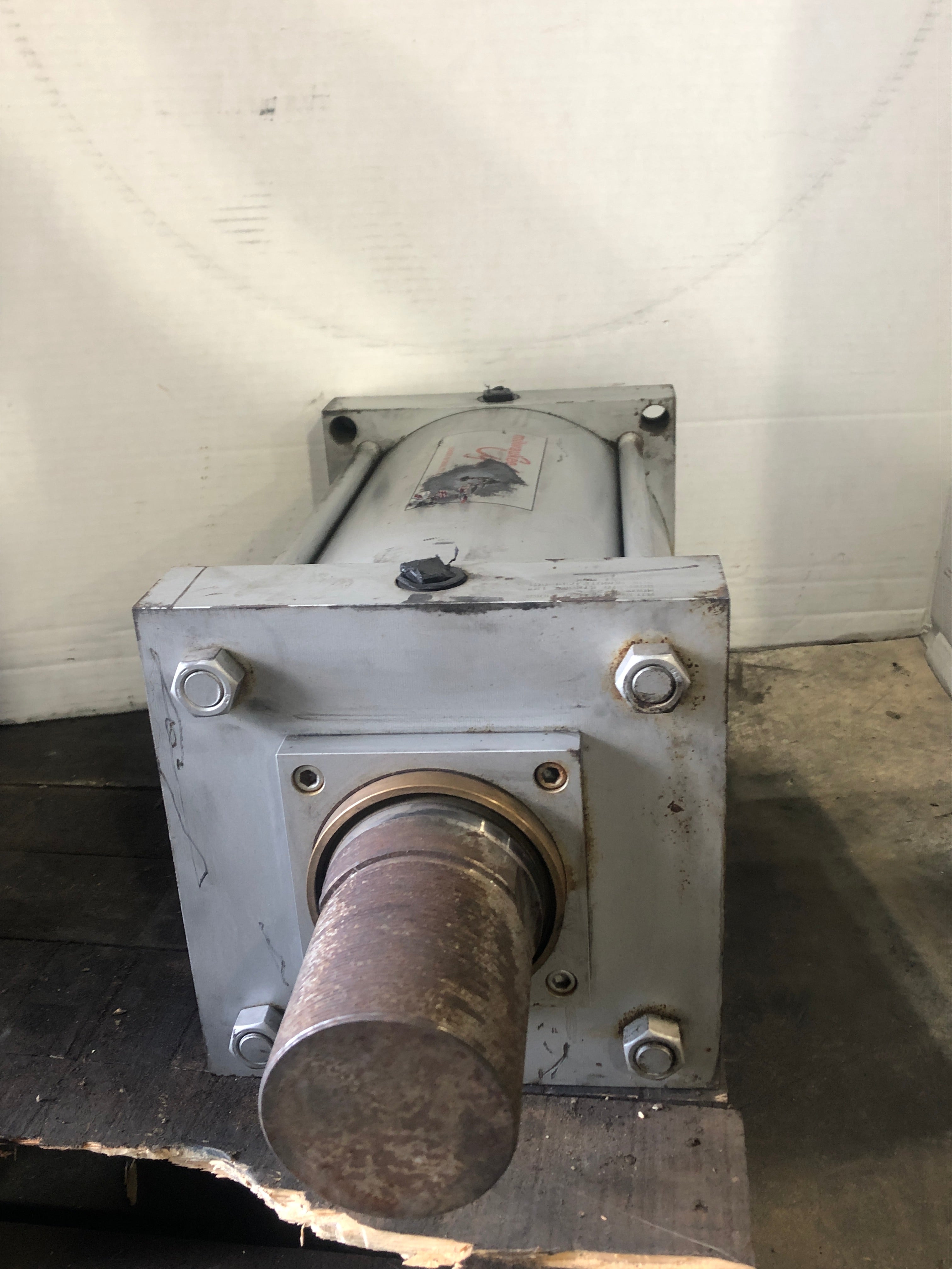 Milwaukee A-22 Pneumatic Cylinder Bore: 10 Stroke: 12" 250PSI