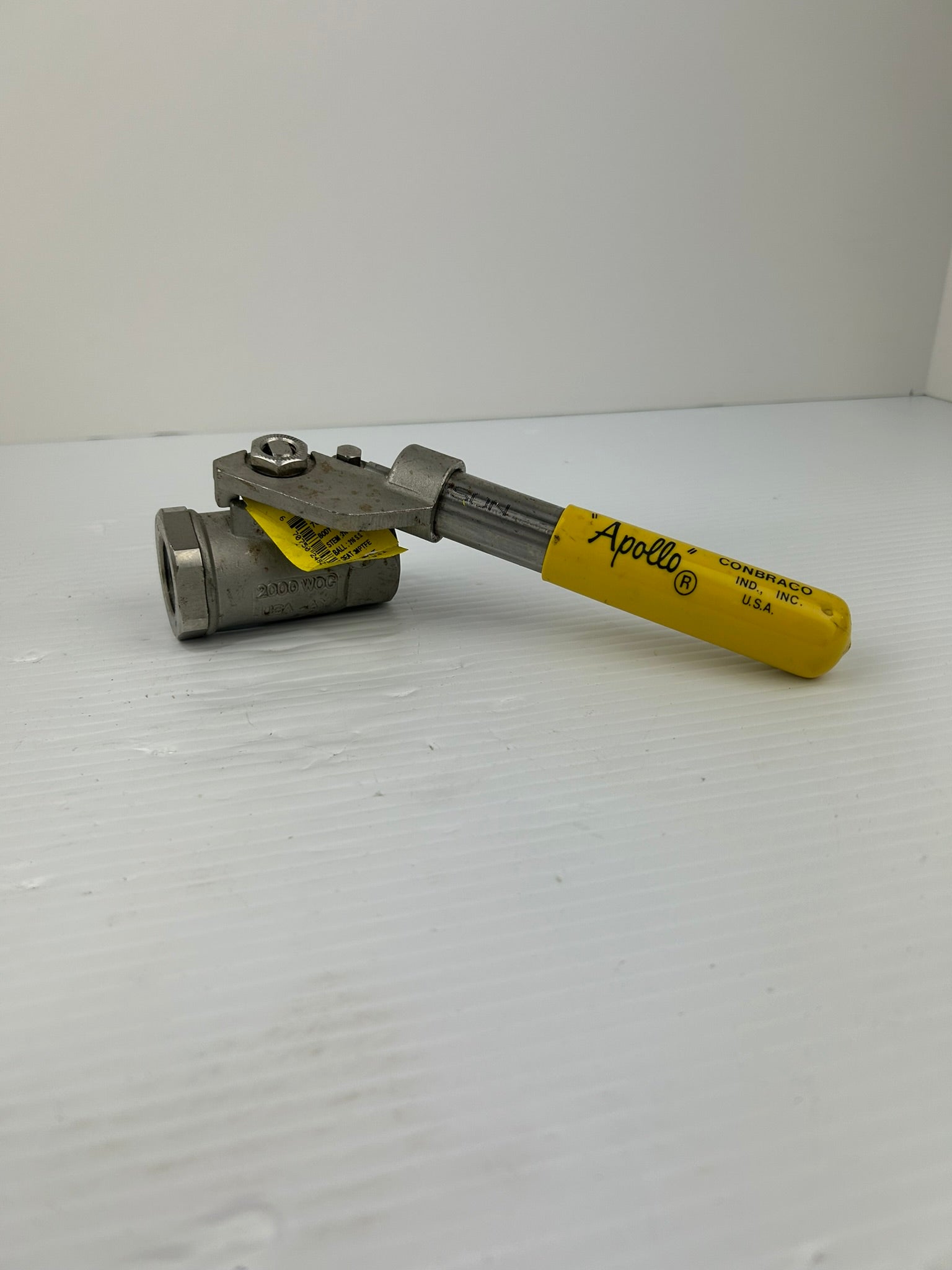 Apollo 76-504-01A Ball Valve 2000 WOG CF8M 316SS MPTFE