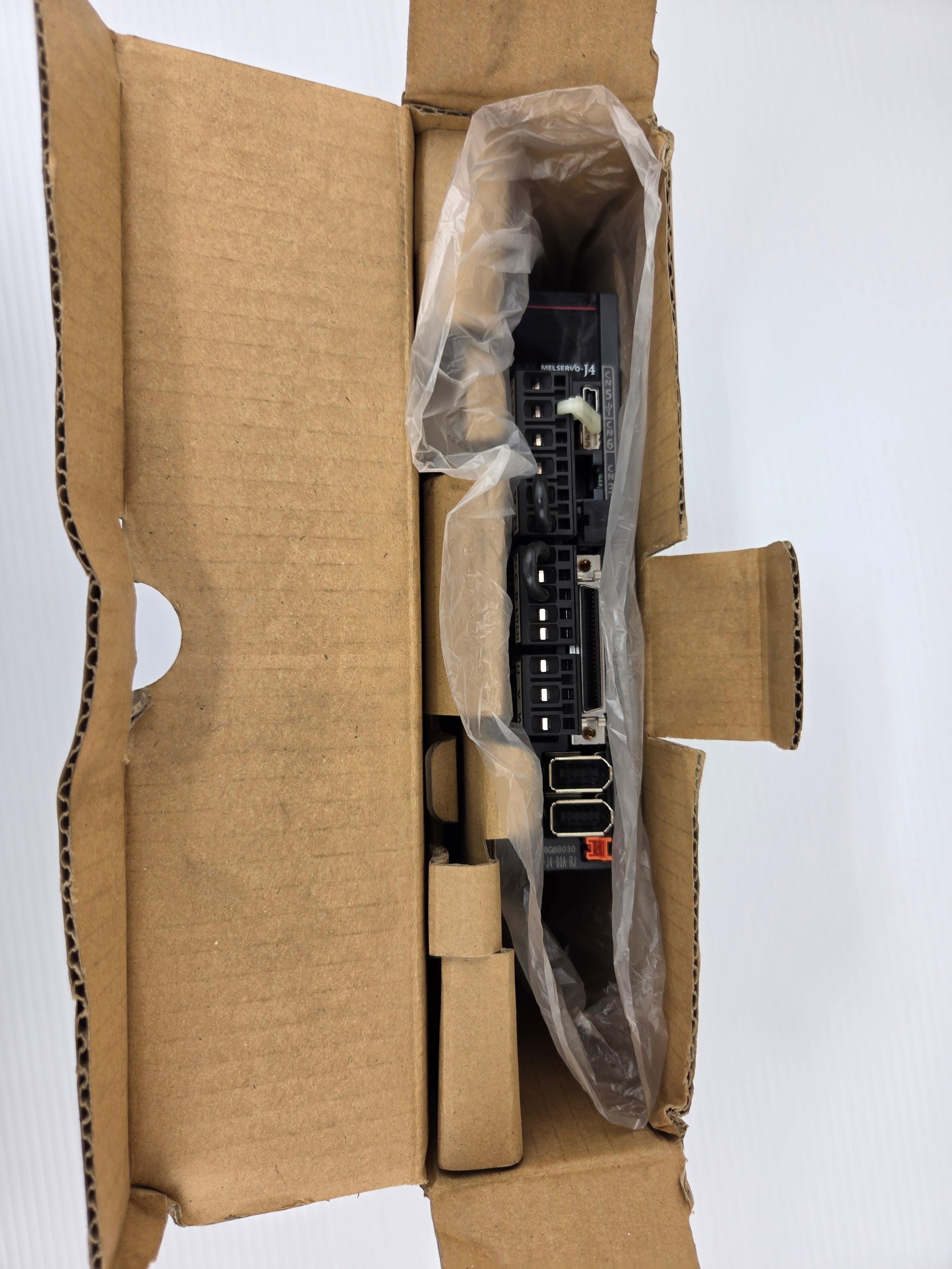 Mitsubishi MR-J4-60A-RJ MELSERVO-J4 AC Servo Amplifier Drive 600W 200-240V