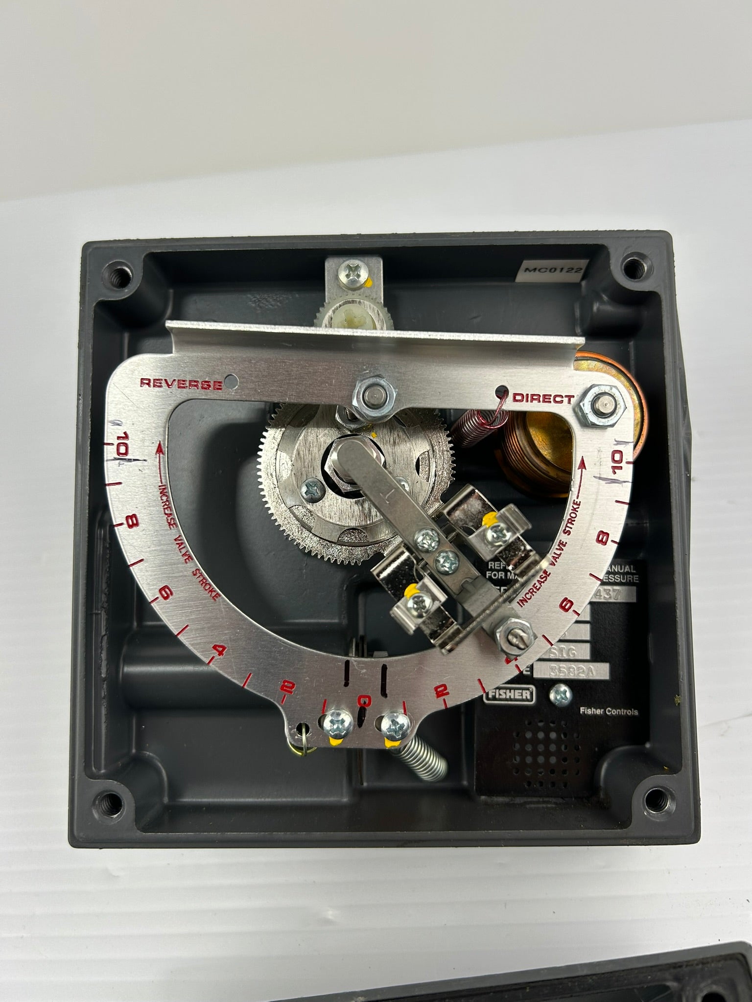 Fisher 3582A Pneumatic Valve Positioner Input 3 to 15 PSIG