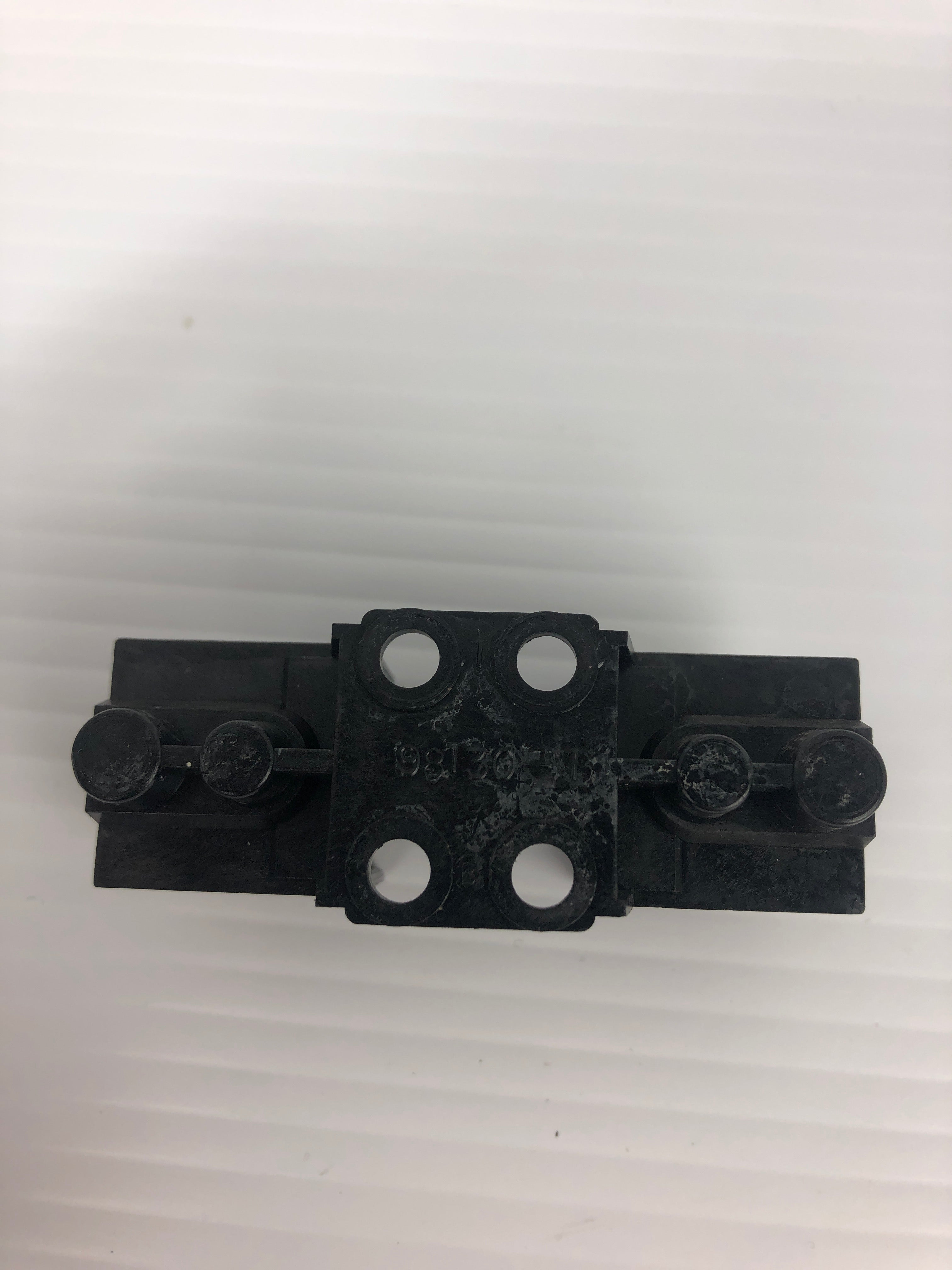 Marathon F30A1B Fuse Holder with Littelfuse FLNR5 Fuse 250VAC 5A