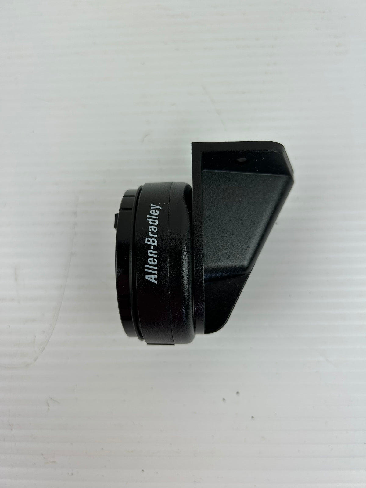 Allen Bradley 855T-BVM Vertical Mount Base for Stack Light Black Series B