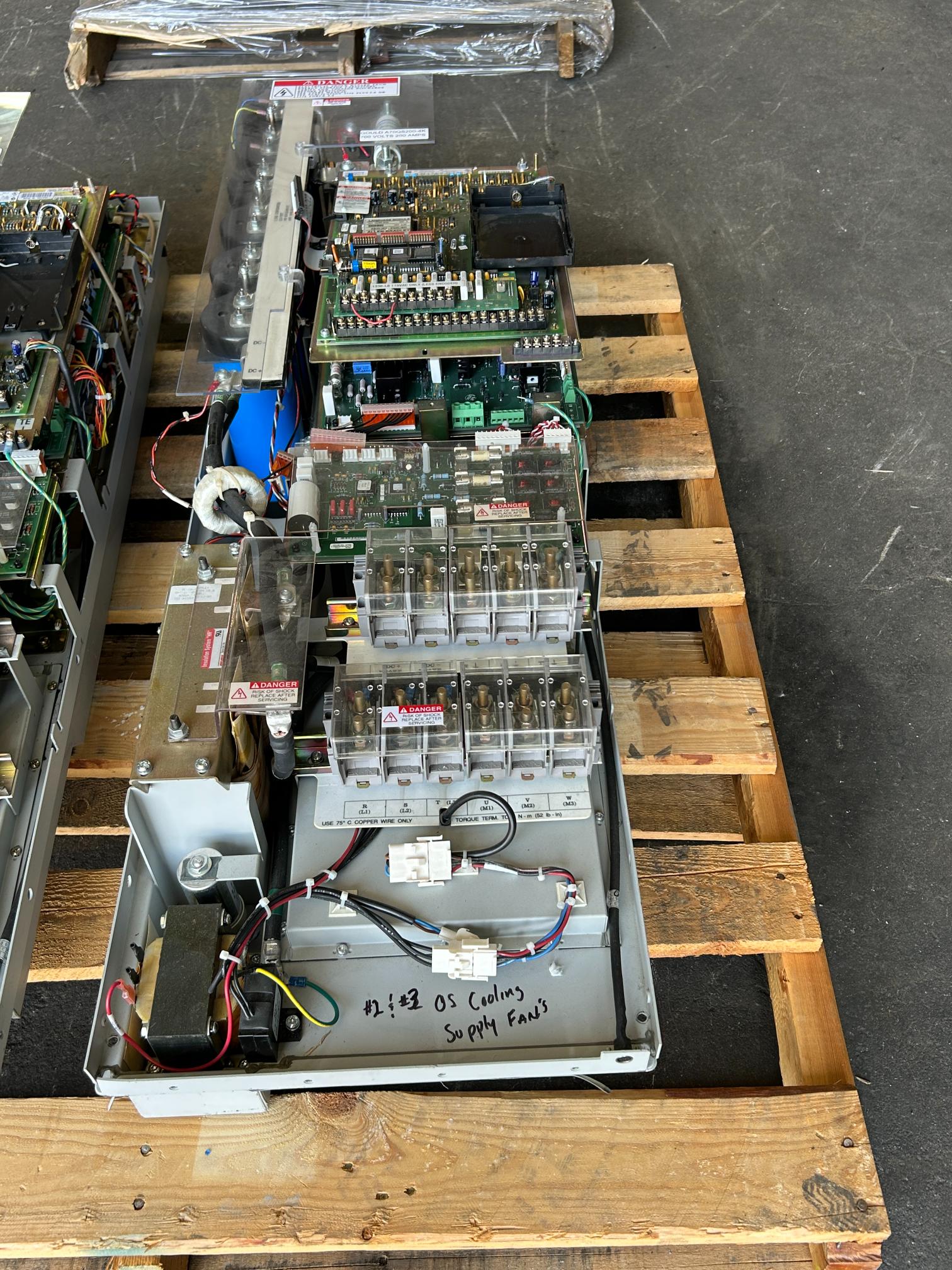 Allen-Bradley 1336 Plus Drive 1336S-B060-AN-EN Series A