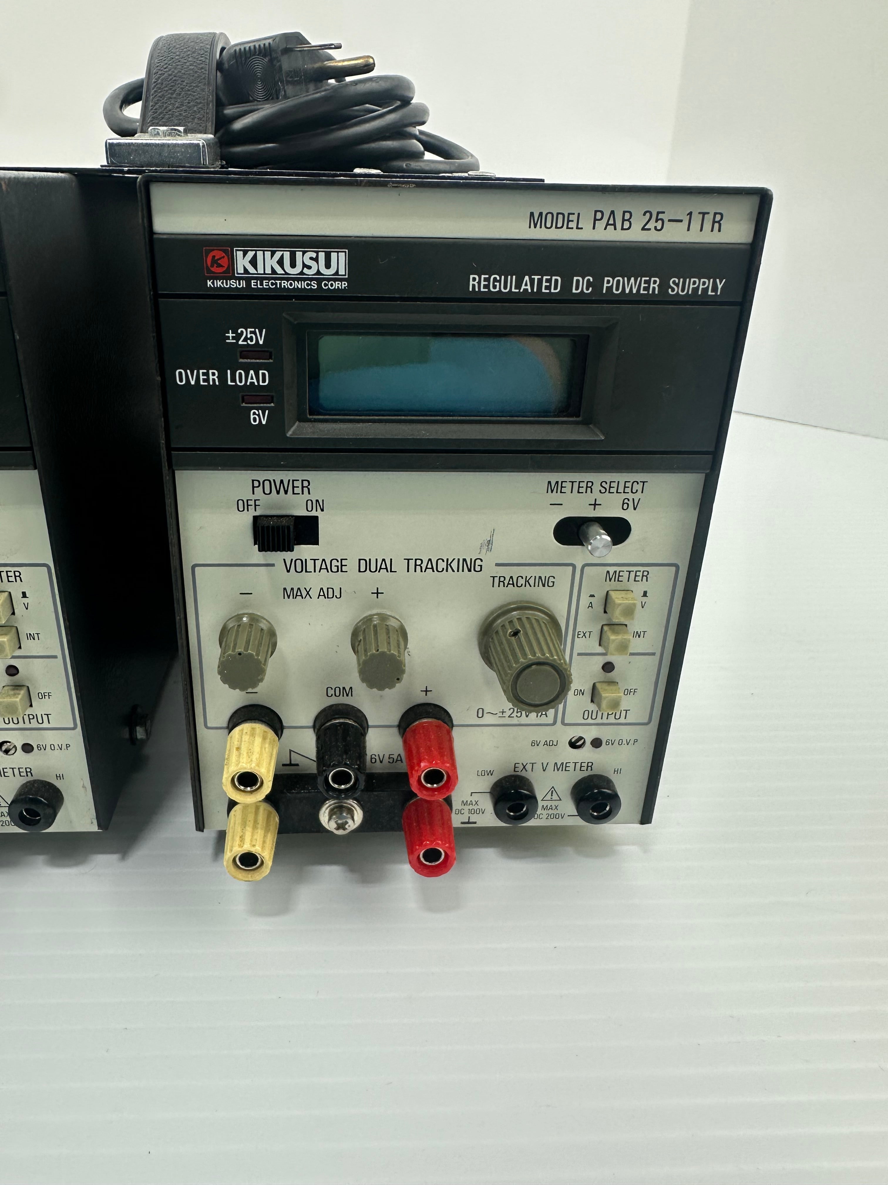Kikuyu I Regulated DC Power Supply PAB 25-1TR 120 V 2.2 Amp 50/60 Hz