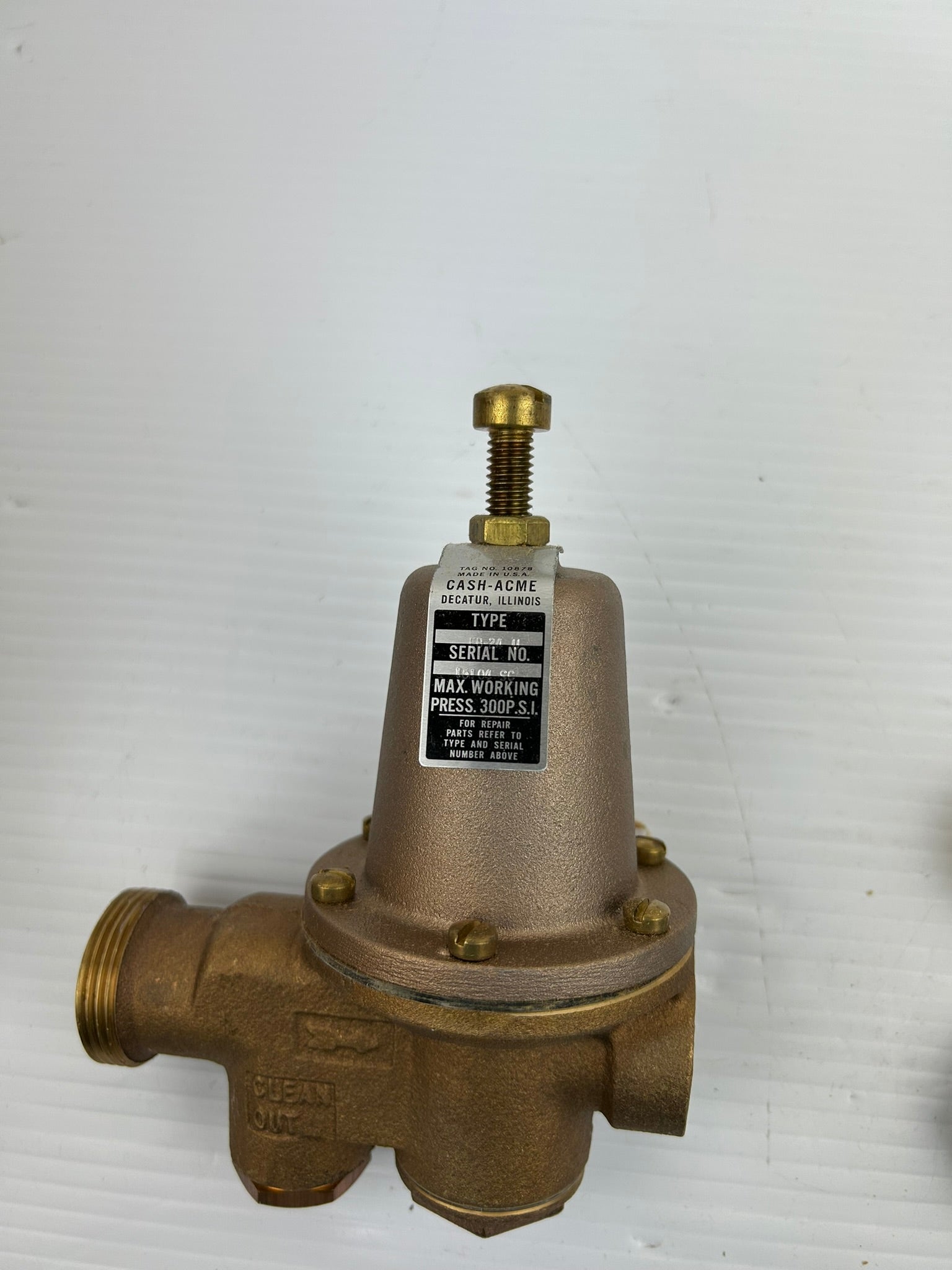 Cash Acme EB-24U Pressure Reducing and Regulating Valve 10-40 PSI 3/4" Pipe Size
