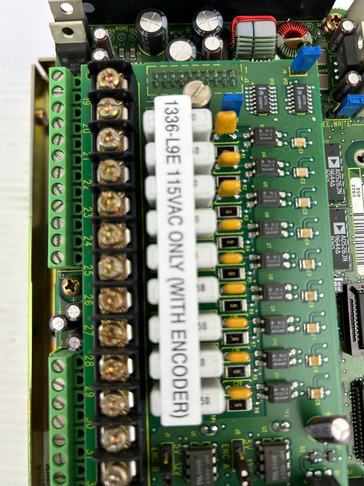 Allen-Bradley 1336E-BRF10-AA-EN-L9E Drive Ser D 22kVA 3PH 380/480V 28A 50/60Hz