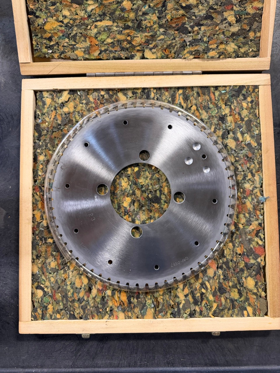 NAP GLADU D90-0597 Industrial Saw Blade 11-1/2" Diameter 3-1/4" Bore w/ Case