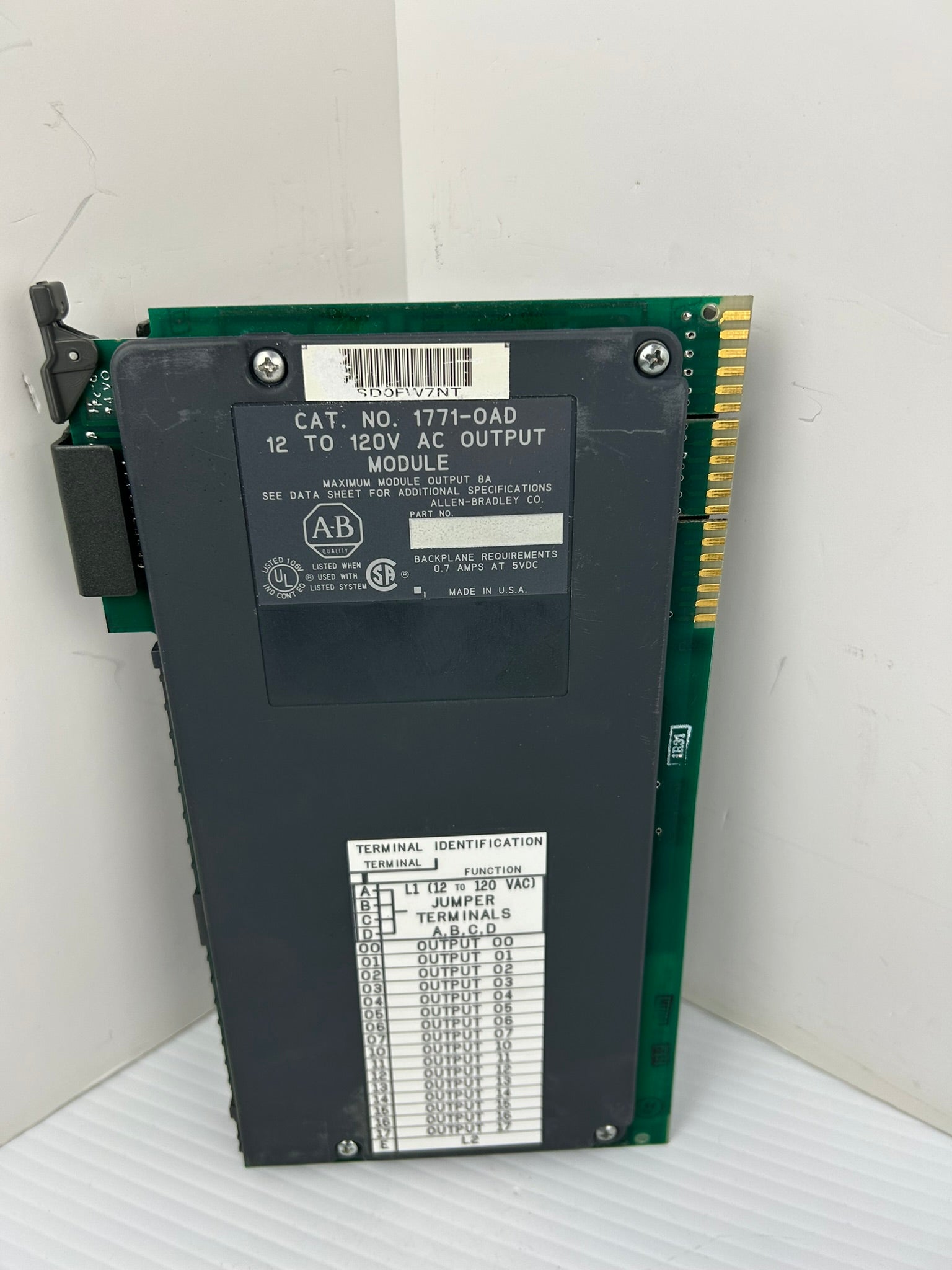 Allen-Bradley 1771-OAD AC Output Module 12-120V 8A