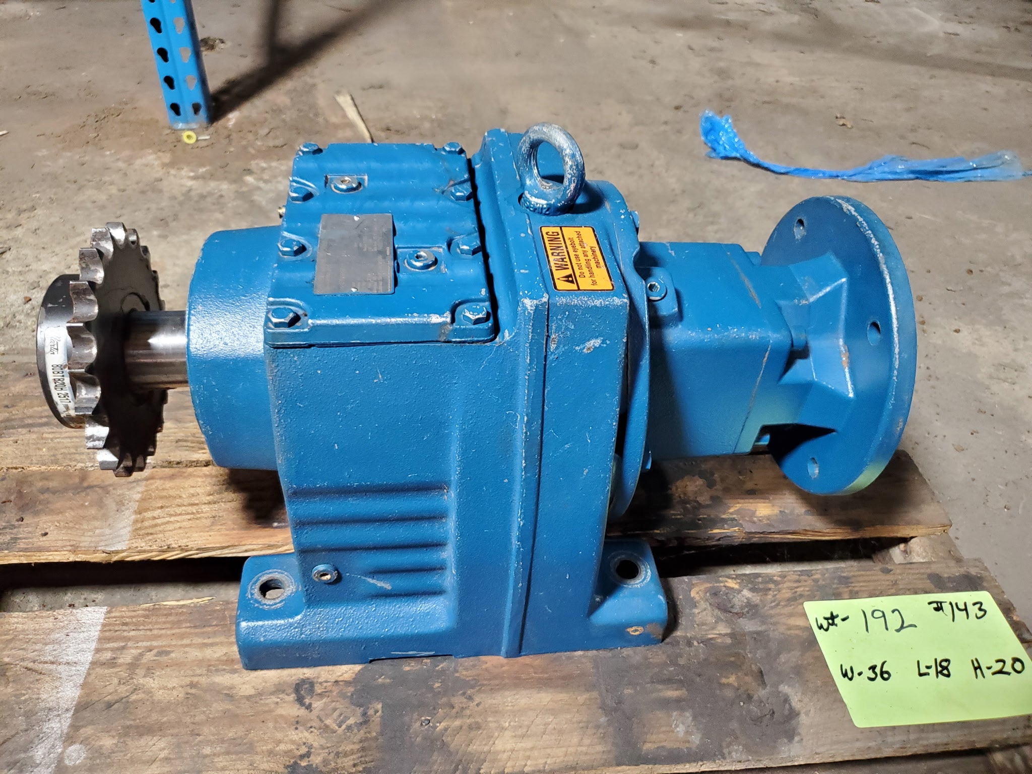 SEW Eurodrive R87AM213/215 Helical Gear Reducer Gearbox 27.84:1 63 RPM