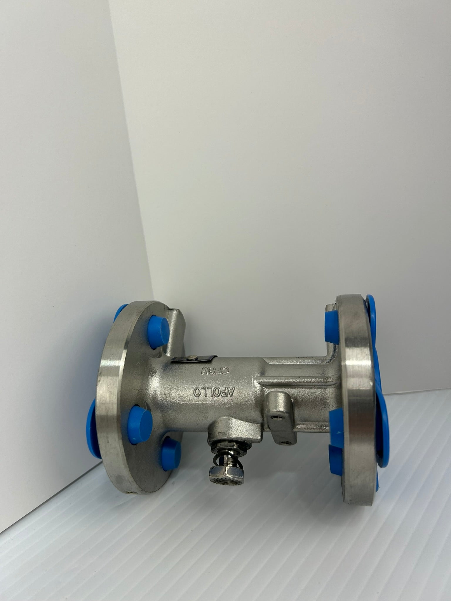 Apollo 87-103-02 Conbraco Flange Valve CF8M RTFE 1/2"