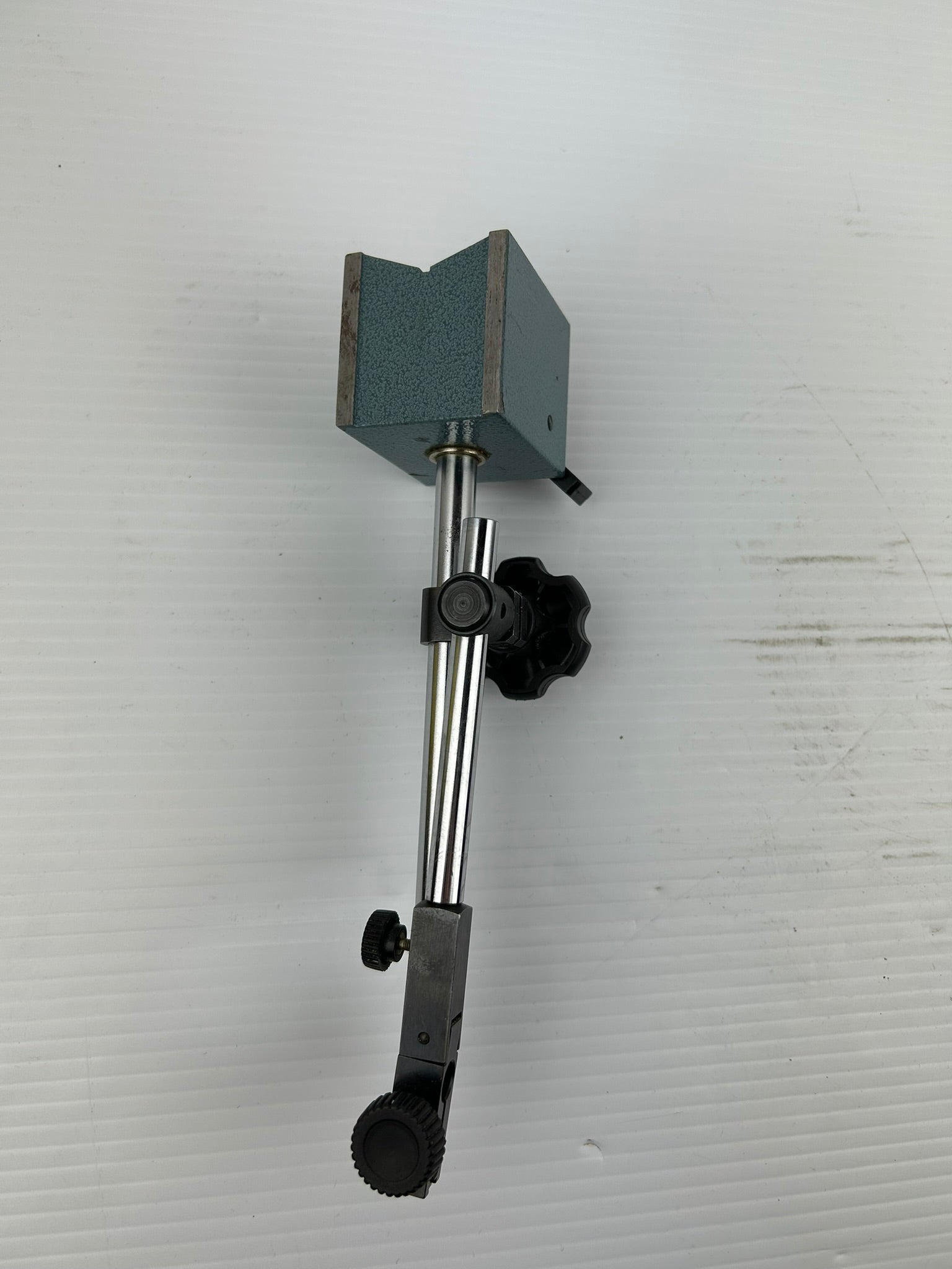 Mitutoyo 7011S Magnetic Base On/Off Switch