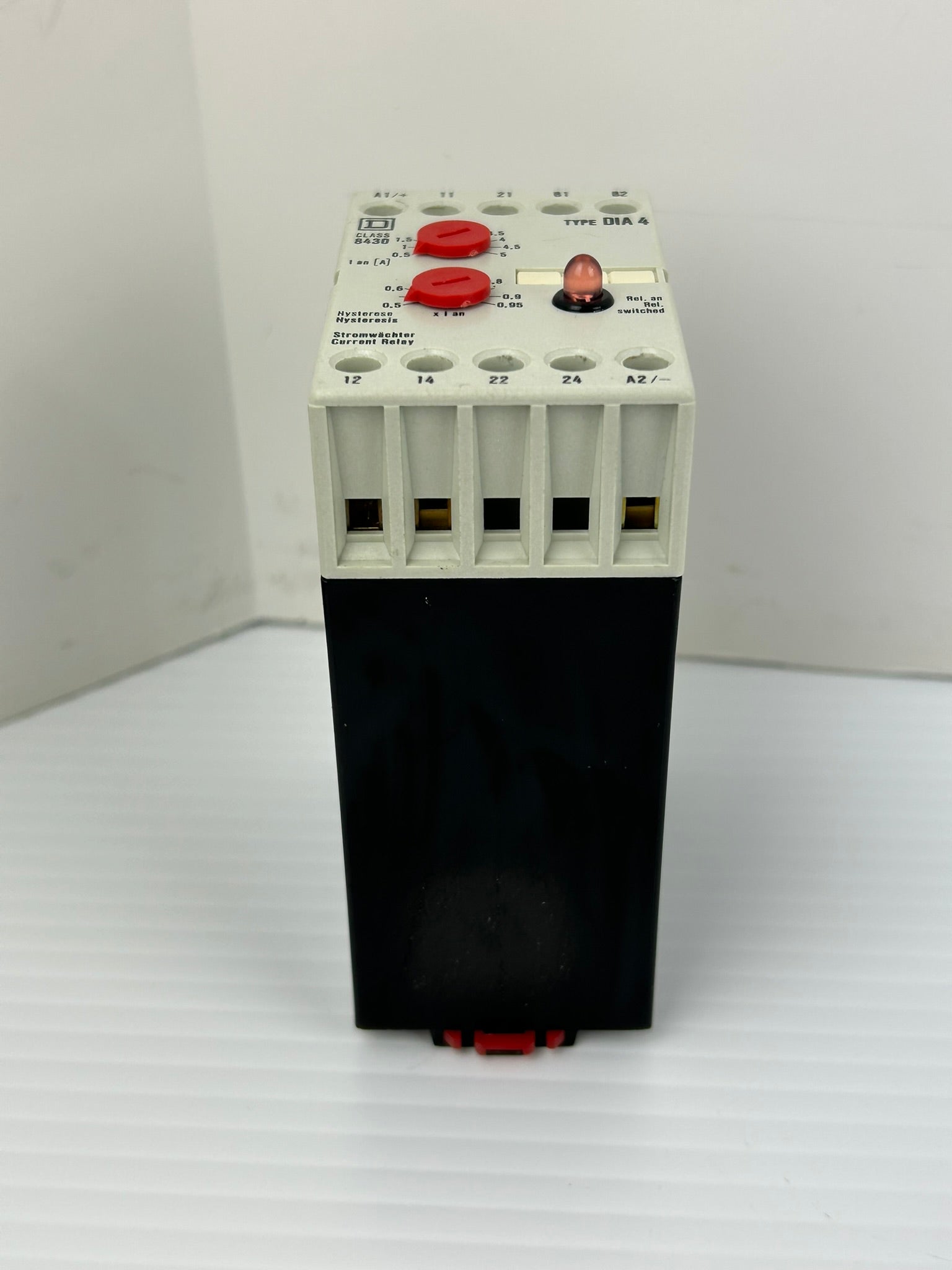 Square D DIA 4 Current Relay Series B Class 8430 110V 0,5-5A 50/60Hz