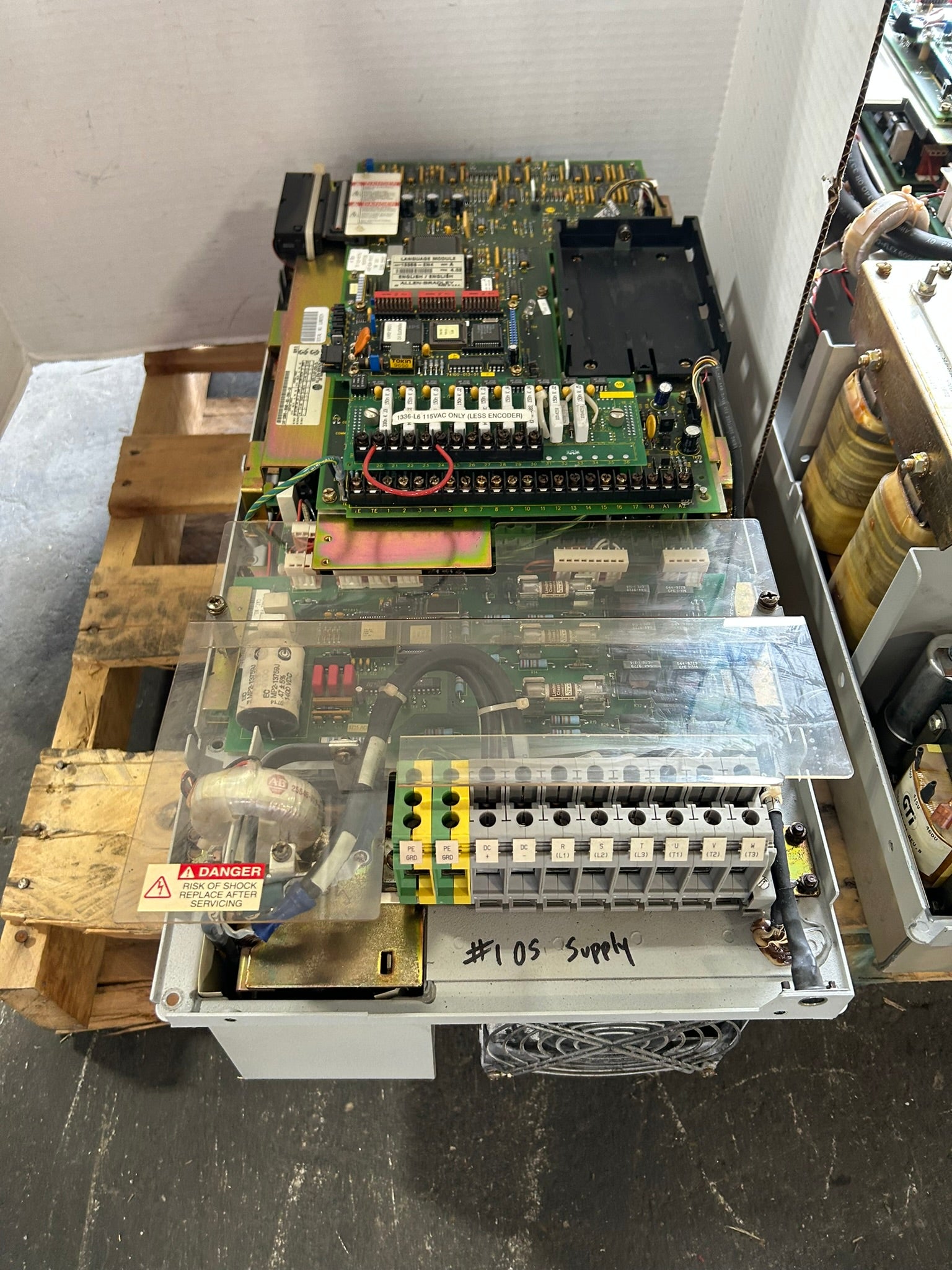 Allen Bradley Variable Frequency Drive 1336S-B040-AX-EN4-L6 /D - No Keypad