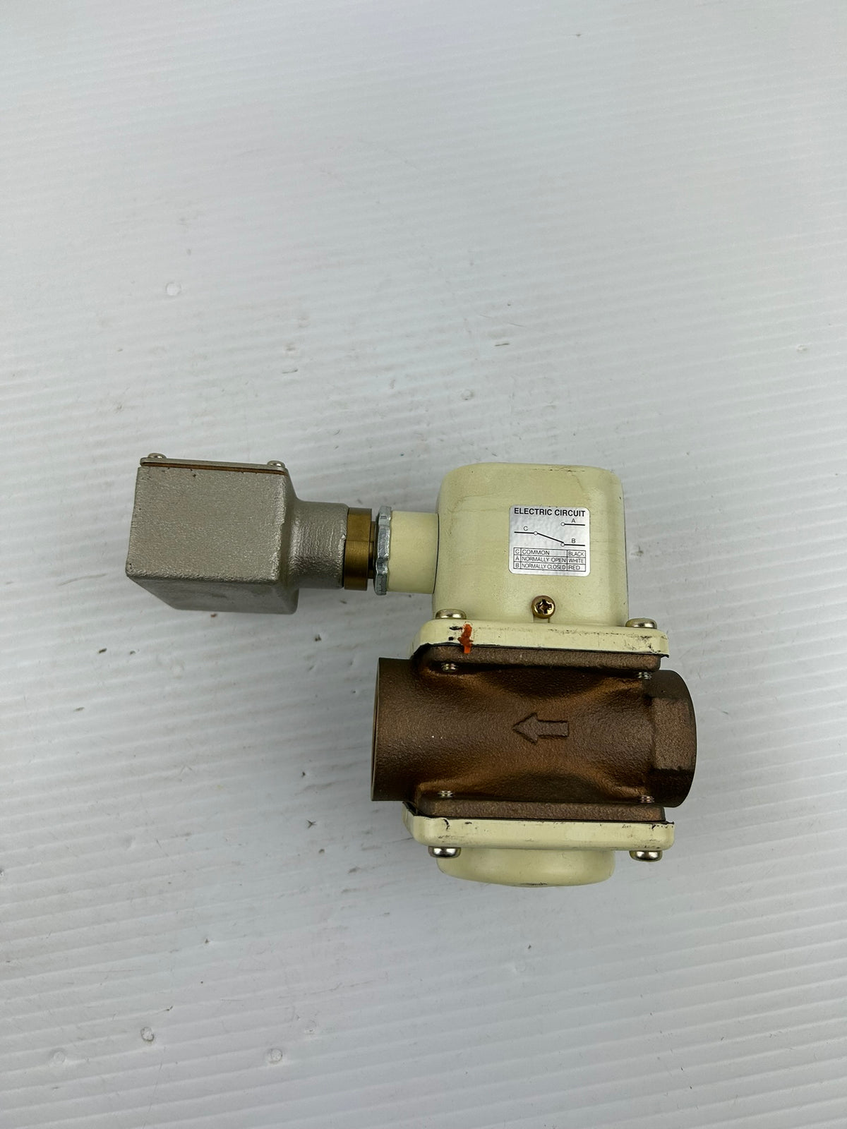 SMC IFW550 Industrial Flow Switch 50 L/min 5A 125V AC