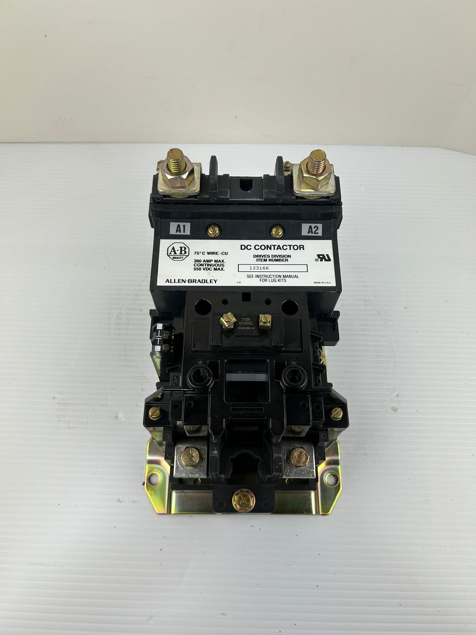 Allen Bradley 123166 DC Contactor 280 Amp 550VDC 115VAC Coil AB Drive 595-A /C