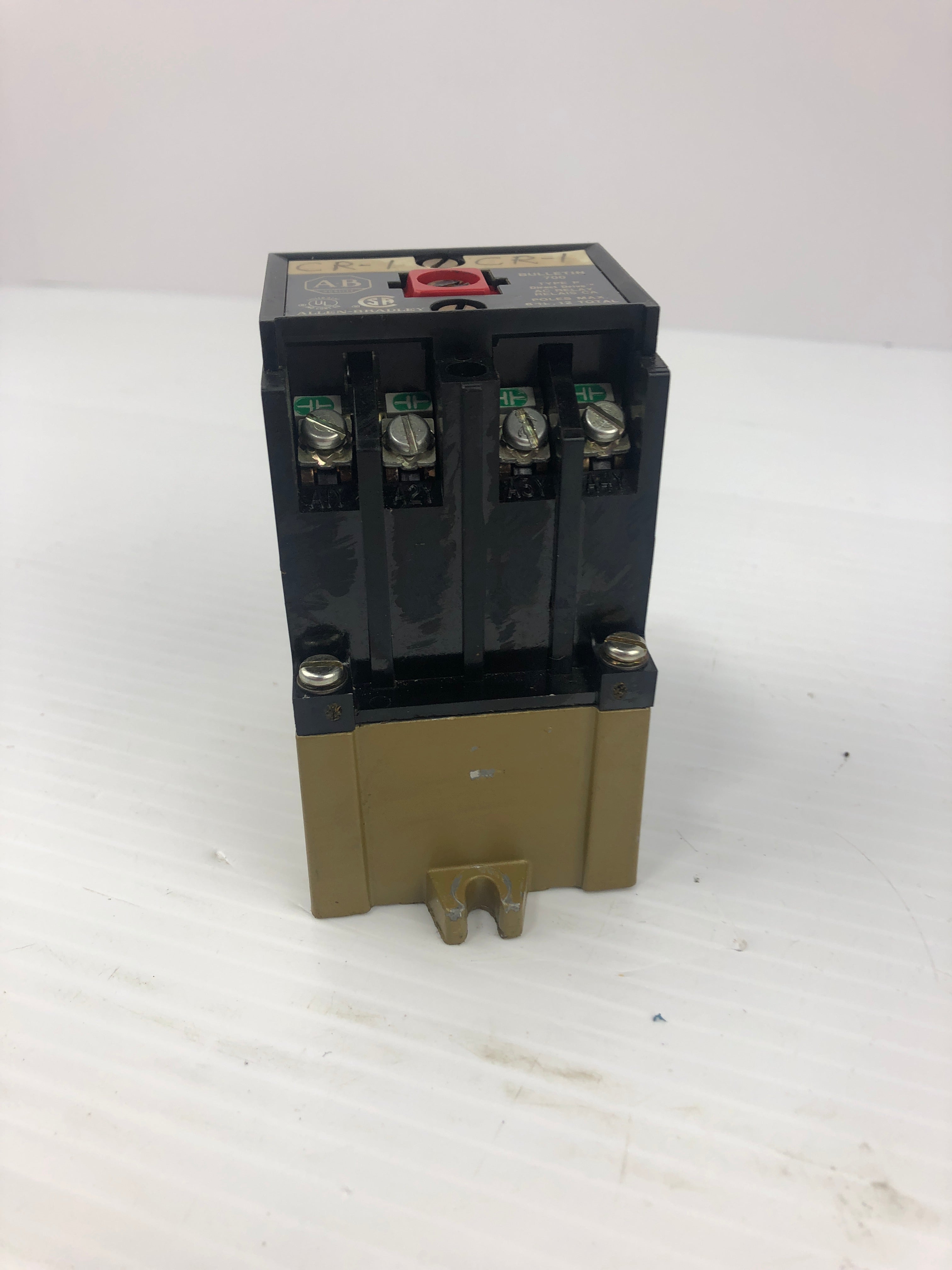 Allen-Bradley 700-P400A1 AC Relay Series A
