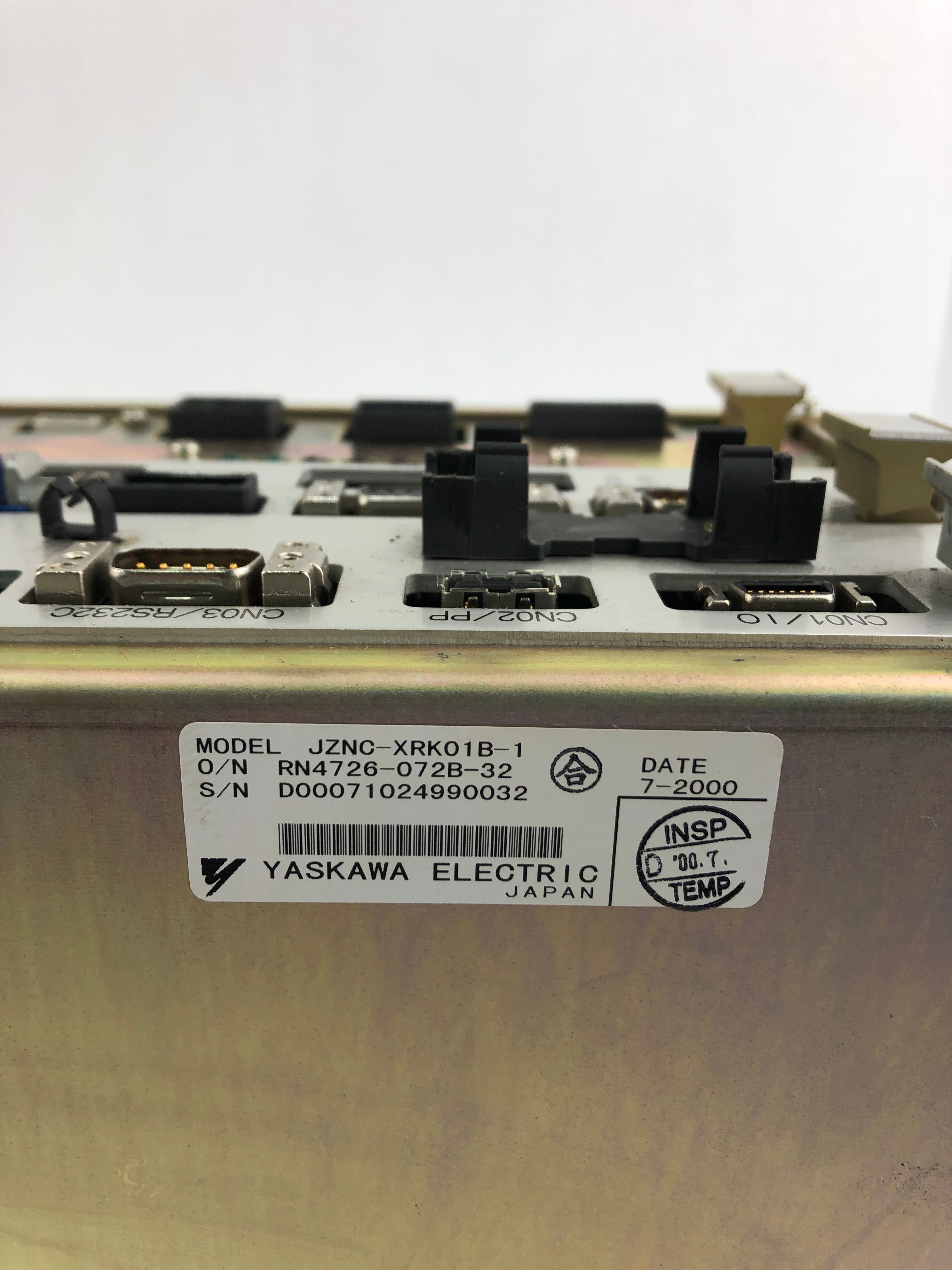 Yaskawa Electric JZNC-XRK01B-1 Robot Controller 200-230V 2.1A 50/60Hz