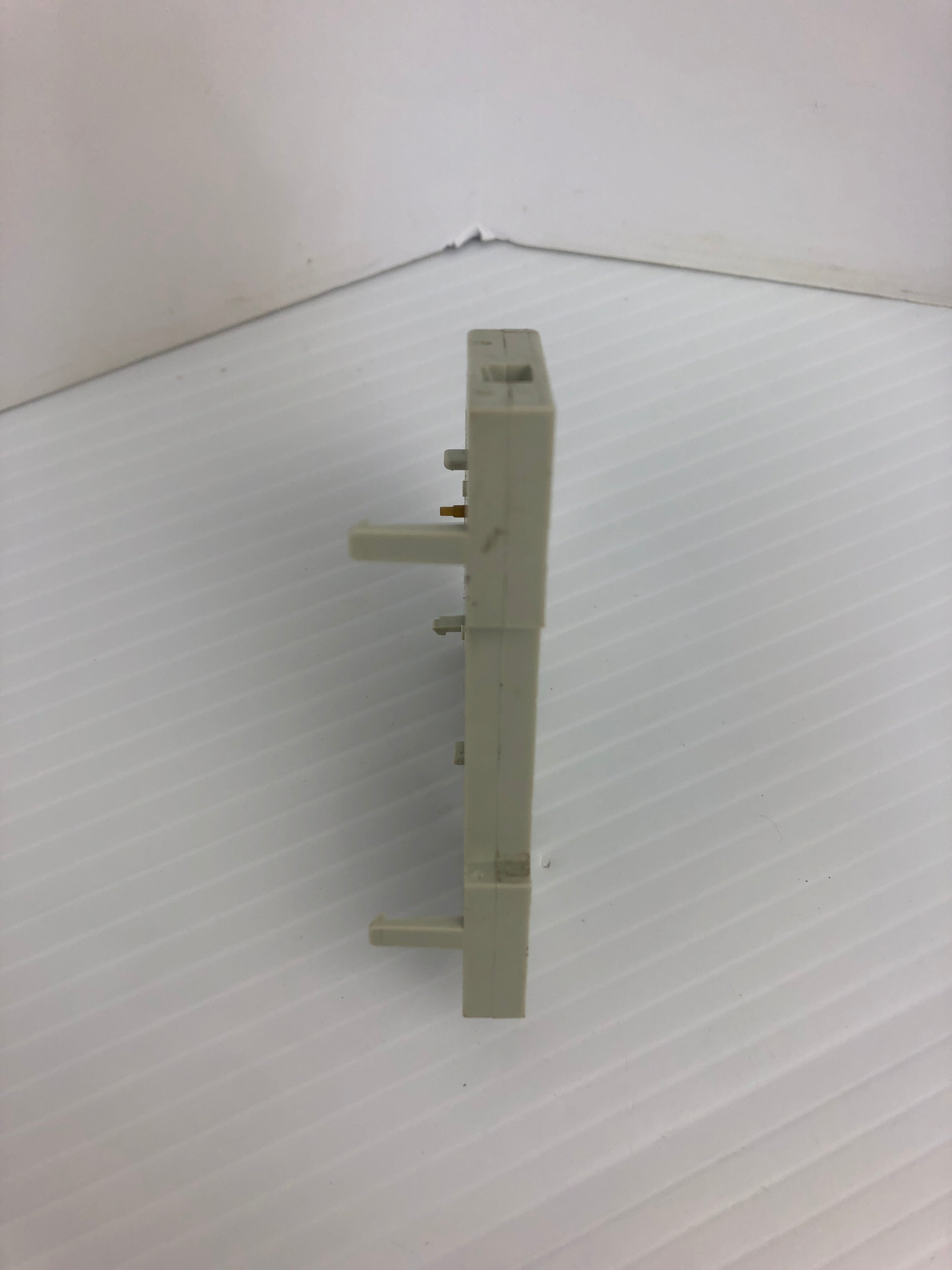 Allen-Bradley 140-A11 Auxiliary Contact Ser. C - Lot of 3