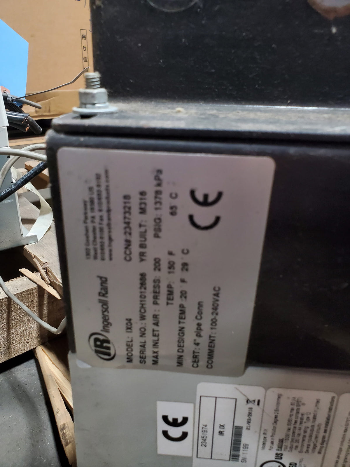 Ingersoll Rand IX04 Compressed Air Treatment Unit 100-240VAC 200 PSIG