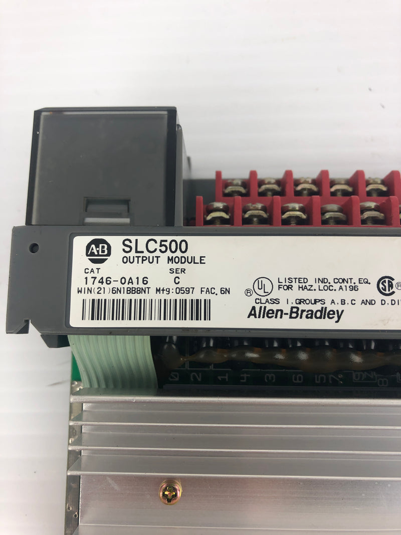 Allen-Bradley 1746-0A16 Output Module SLC 500 TRIAC Ser. C 85-265VAC .5A 50/60Hz